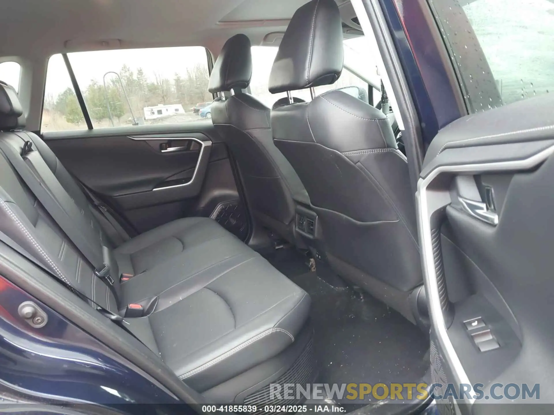 8 fotografías del automóvil dañado 2T3DWRFV7KW029016 TOYOTA RAV4 HYBRID 2019