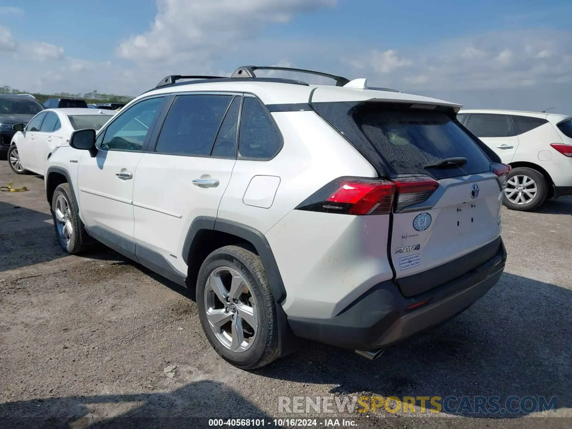 3 fotografías del automóvil dañado 2T3DWRFV8KW010071 TOYOTA RAV4 HYBRID 2019