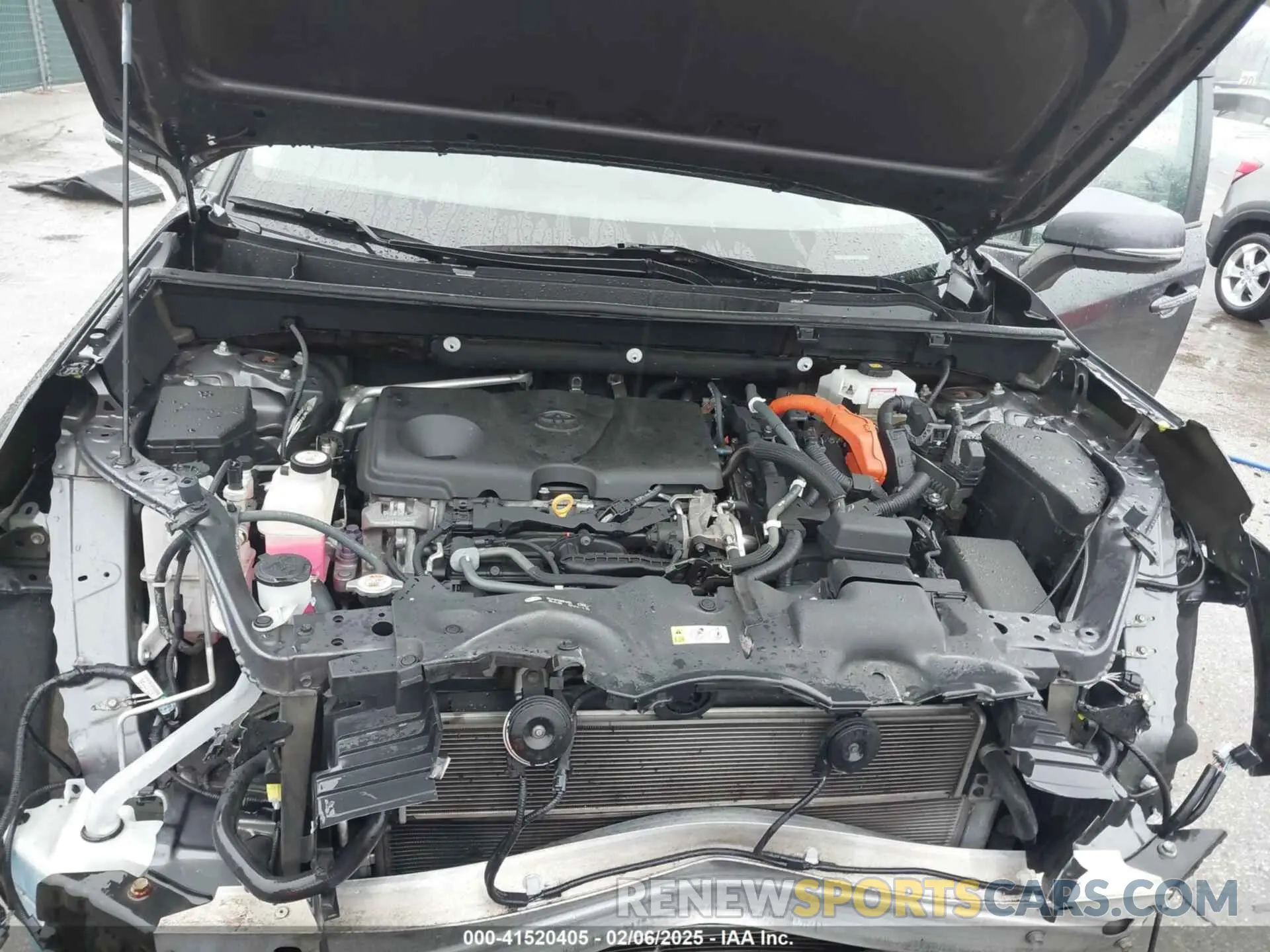 10 fotografías del automóvil dañado 2T3DWRFV9KW031012 TOYOTA RAV4 HYBRID 2019