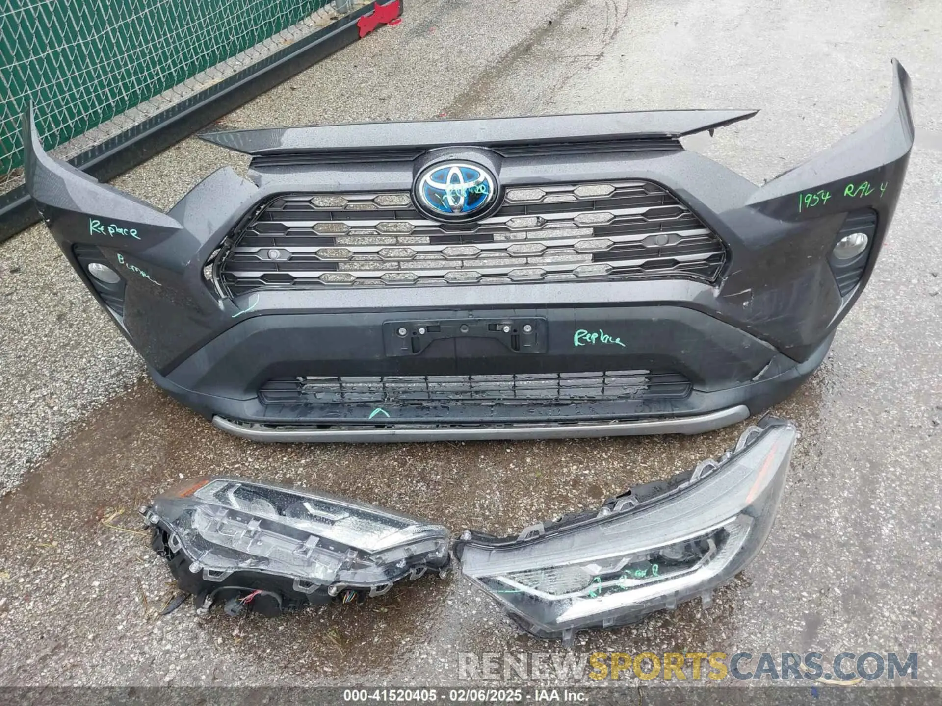 12 fotografías del automóvil dañado 2T3DWRFV9KW031012 TOYOTA RAV4 HYBRID 2019