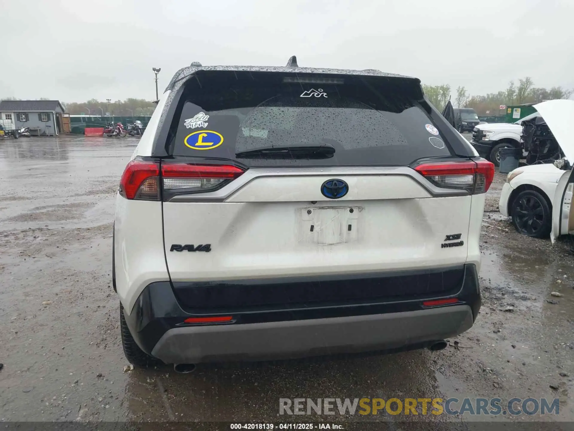 16 fotografías del automóvil dañado 2T3EWRFV7KW033054 TOYOTA RAV4 HYBRID 2019