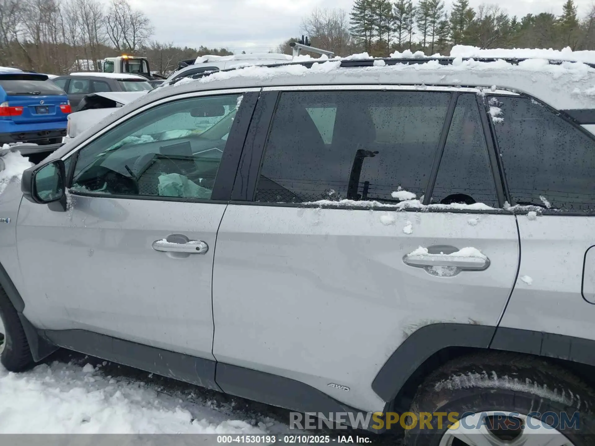 15 fotografías del automóvil dañado 2T3LWRFV7KW017573 TOYOTA RAV4 HYBRID 2019