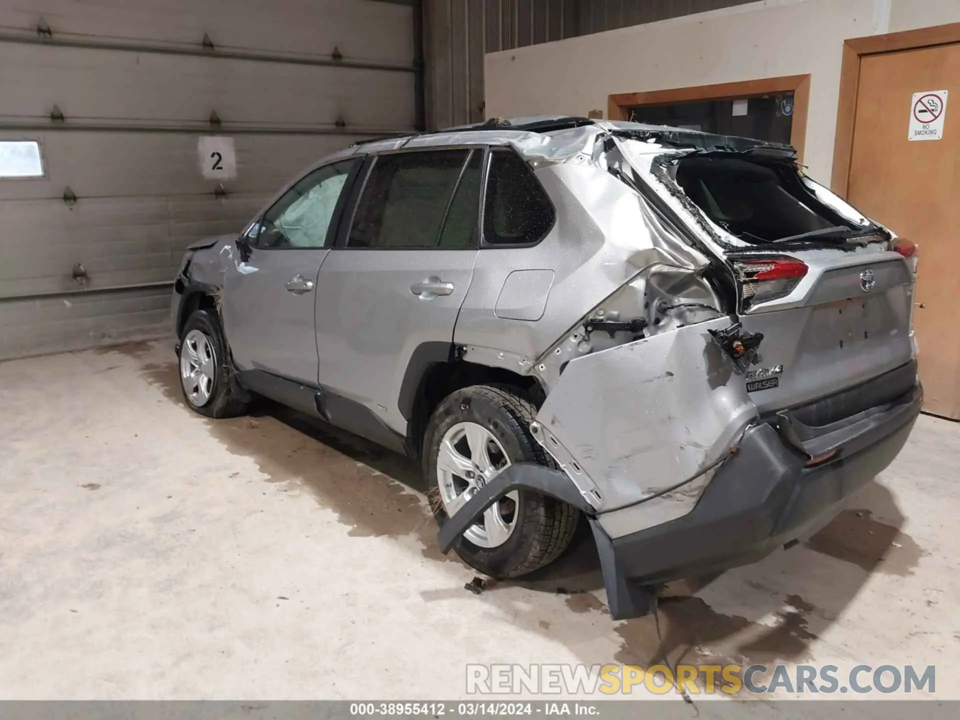 3 fotografías del automóvil dañado 2T3LWRFV8KW006372 TOYOTA RAV4 HYBRID 2019