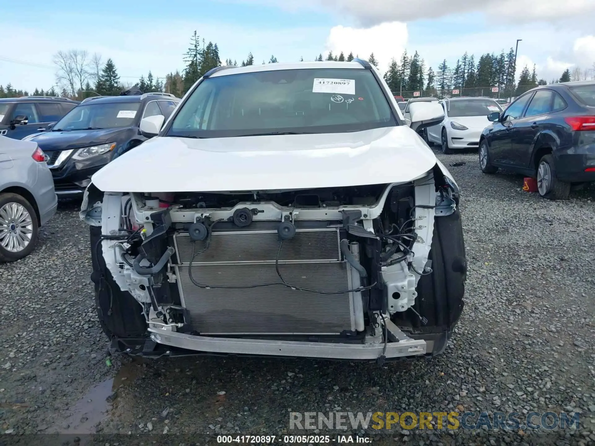 13 fotografías del automóvil dañado 2T3MWRFV1KW013121 TOYOTA RAV4 HYBRID 2019