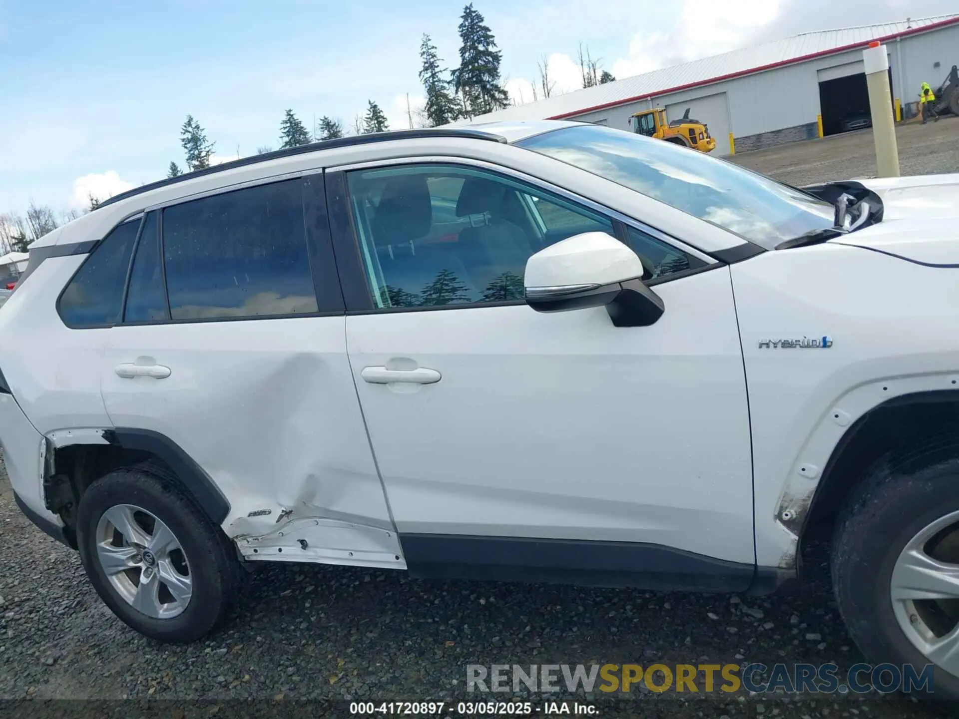 14 fotografías del automóvil dañado 2T3MWRFV1KW013121 TOYOTA RAV4 HYBRID 2019