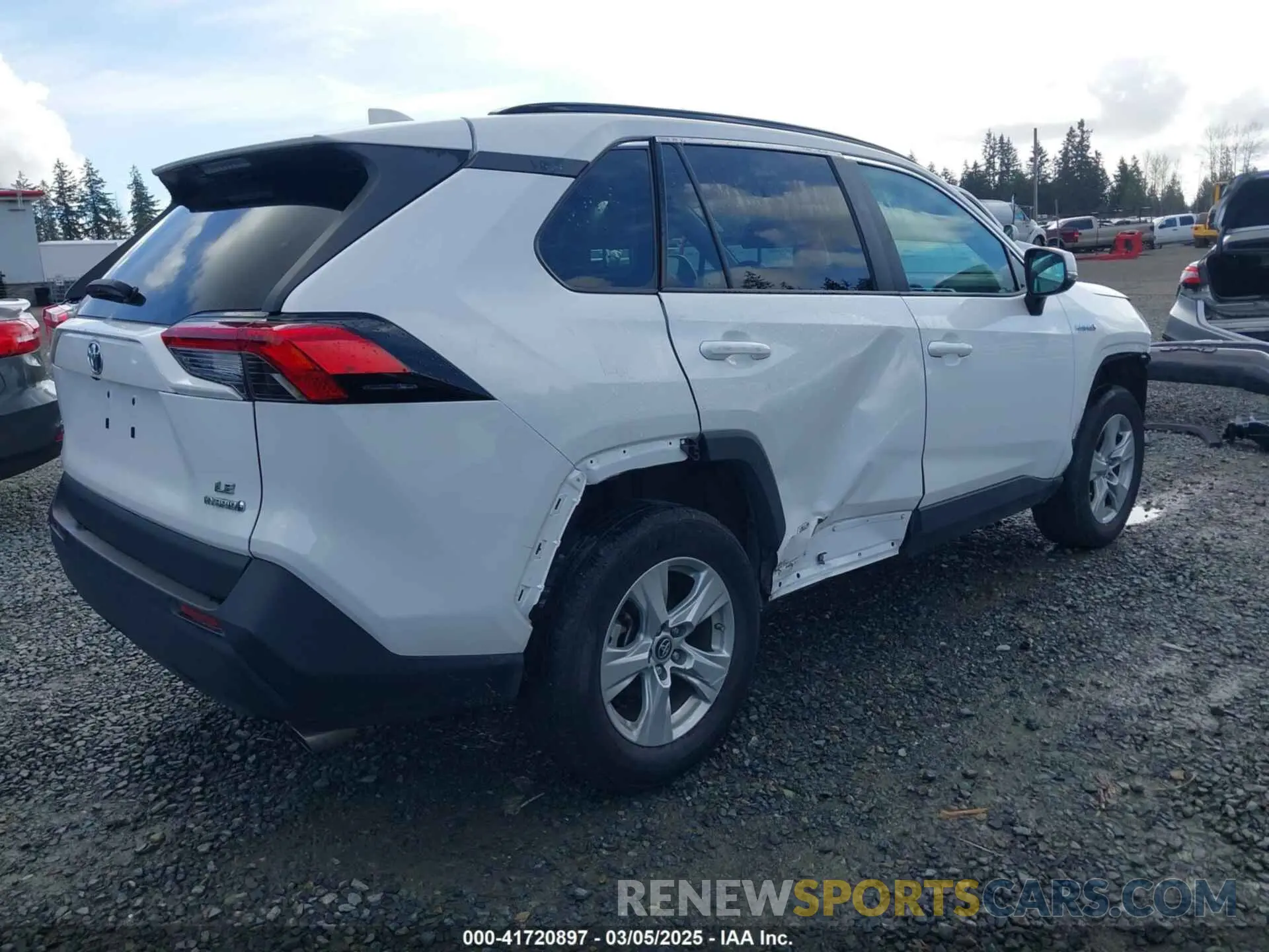 4 fotografías del automóvil dañado 2T3MWRFV1KW013121 TOYOTA RAV4 HYBRID 2019