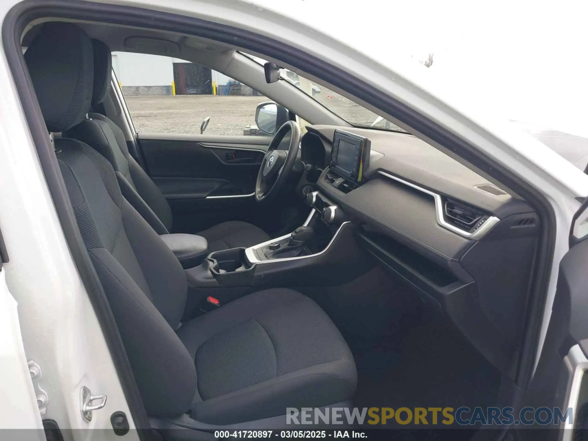 5 fotografías del automóvil dañado 2T3MWRFV1KW013121 TOYOTA RAV4 HYBRID 2019