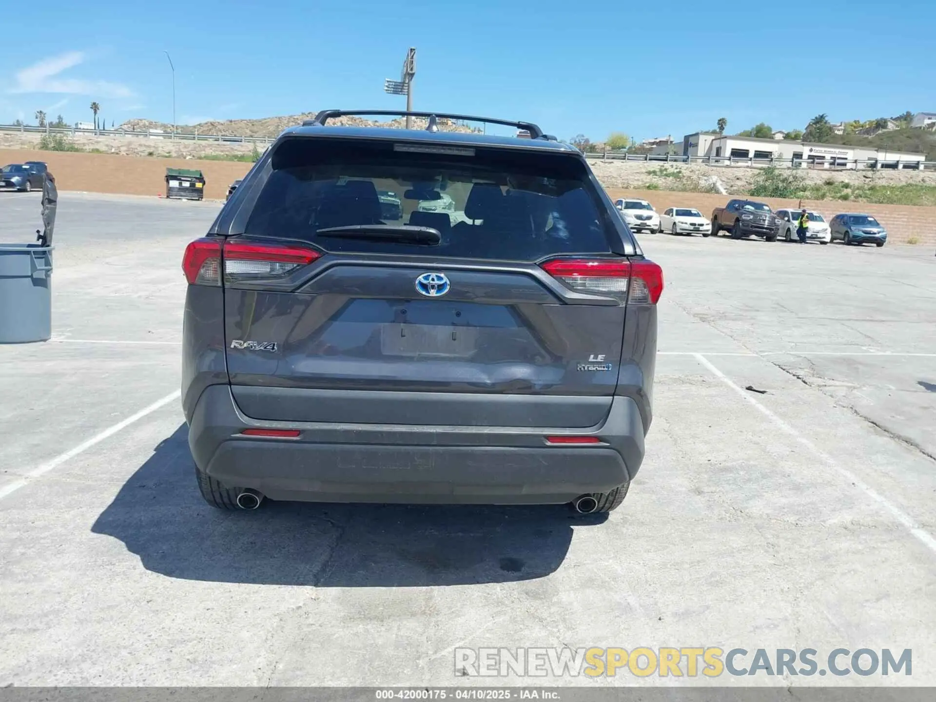 16 fotografías del automóvil dañado 2T3MWRFV9KW006563 TOYOTA RAV4 HYBRID 2019