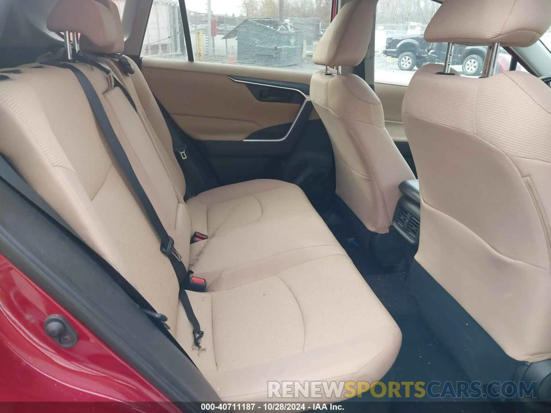 8 fotografías del automóvil dañado 2T3MWRFVXKW026689 TOYOTA RAV4 HYBRID 2019