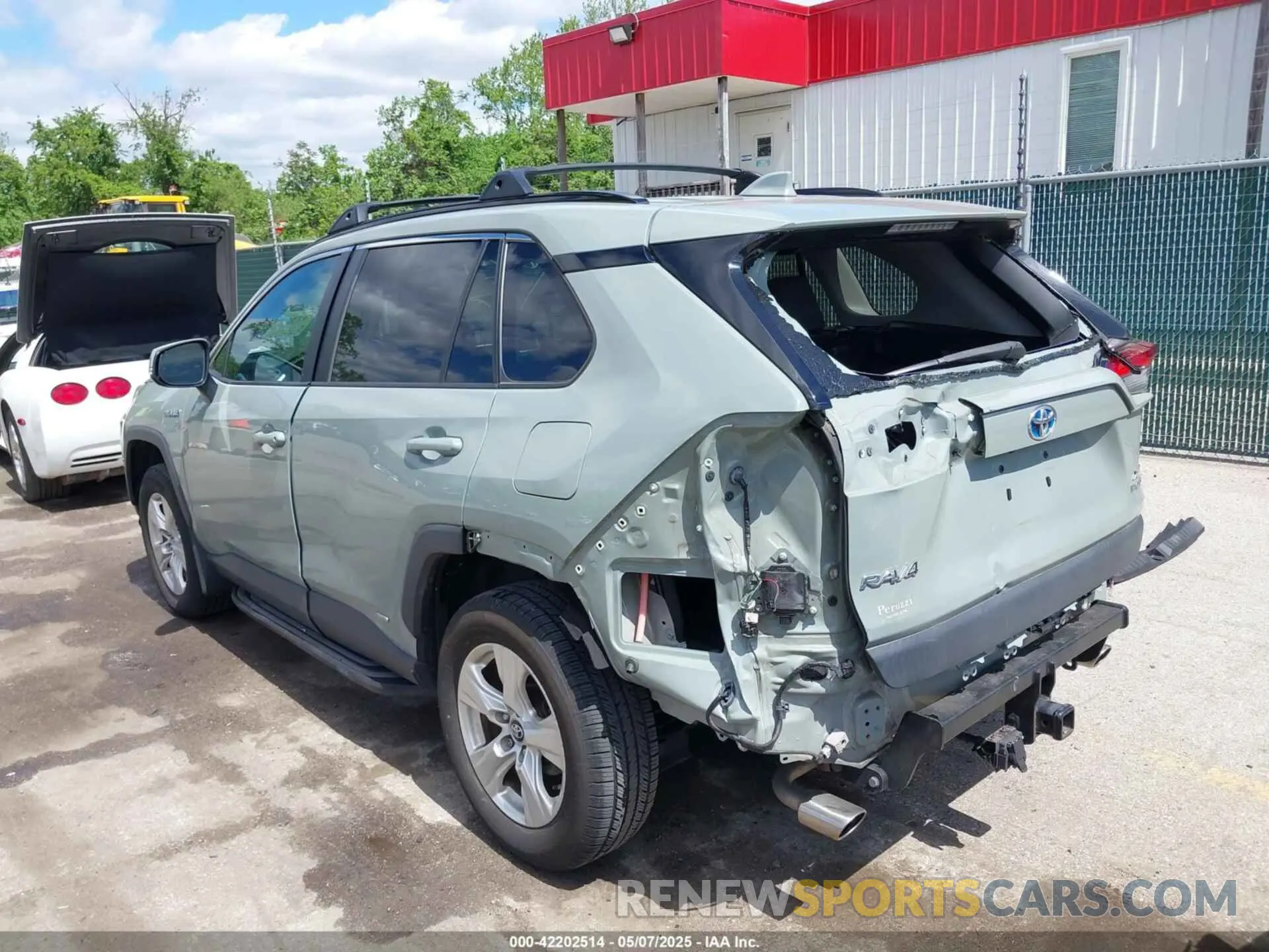 3 fotografías del automóvil dañado 2T3RWRFV1KW030037 TOYOTA RAV4 HYBRID 2019