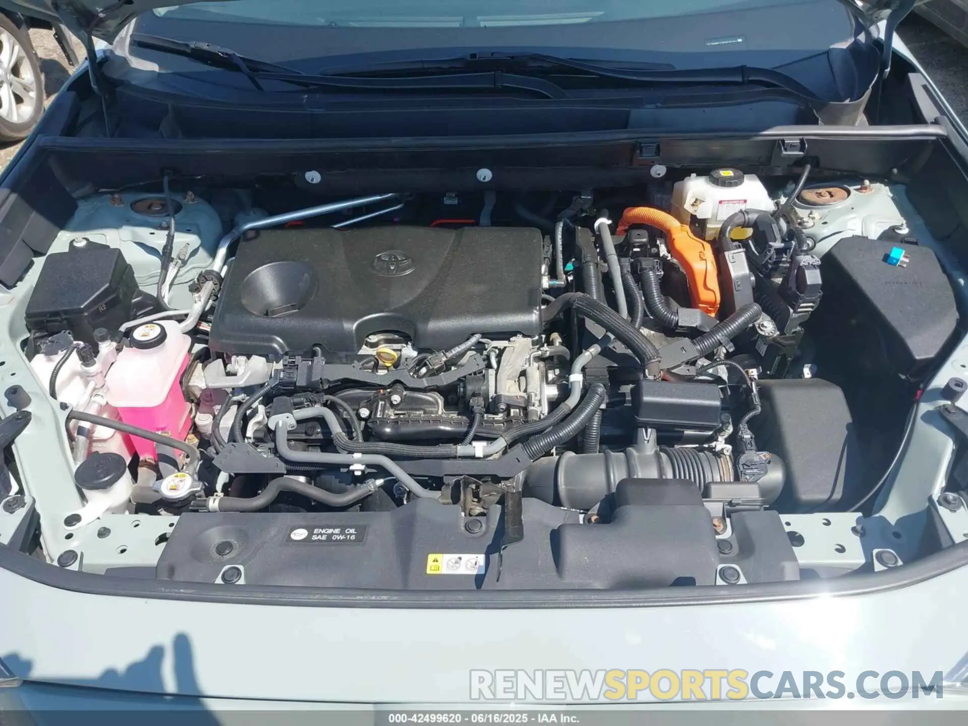 10 fotografías del automóvil dañado 2T3RWRFV2KW020164 TOYOTA RAV4 HYBRID 2019