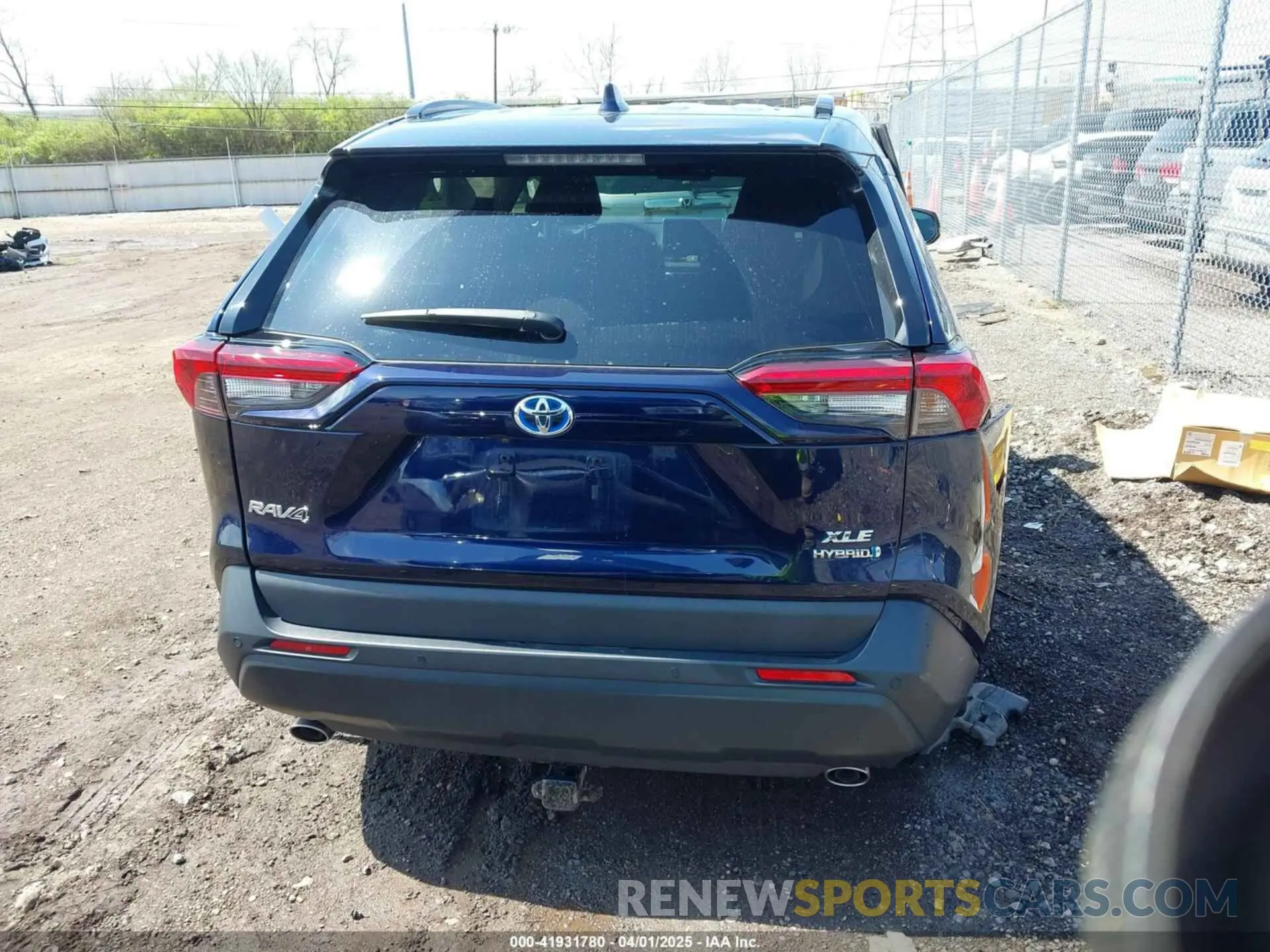 16 fotografías del automóvil dañado 2T3RWRFV4KW005780 TOYOTA RAV4 HYBRID 2019