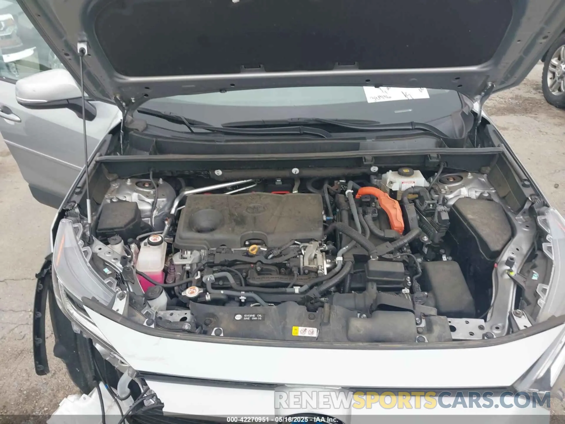 10 fotografías del automóvil dañado 2T3RWRFV5KW004833 TOYOTA RAV4 HYBRID 2019