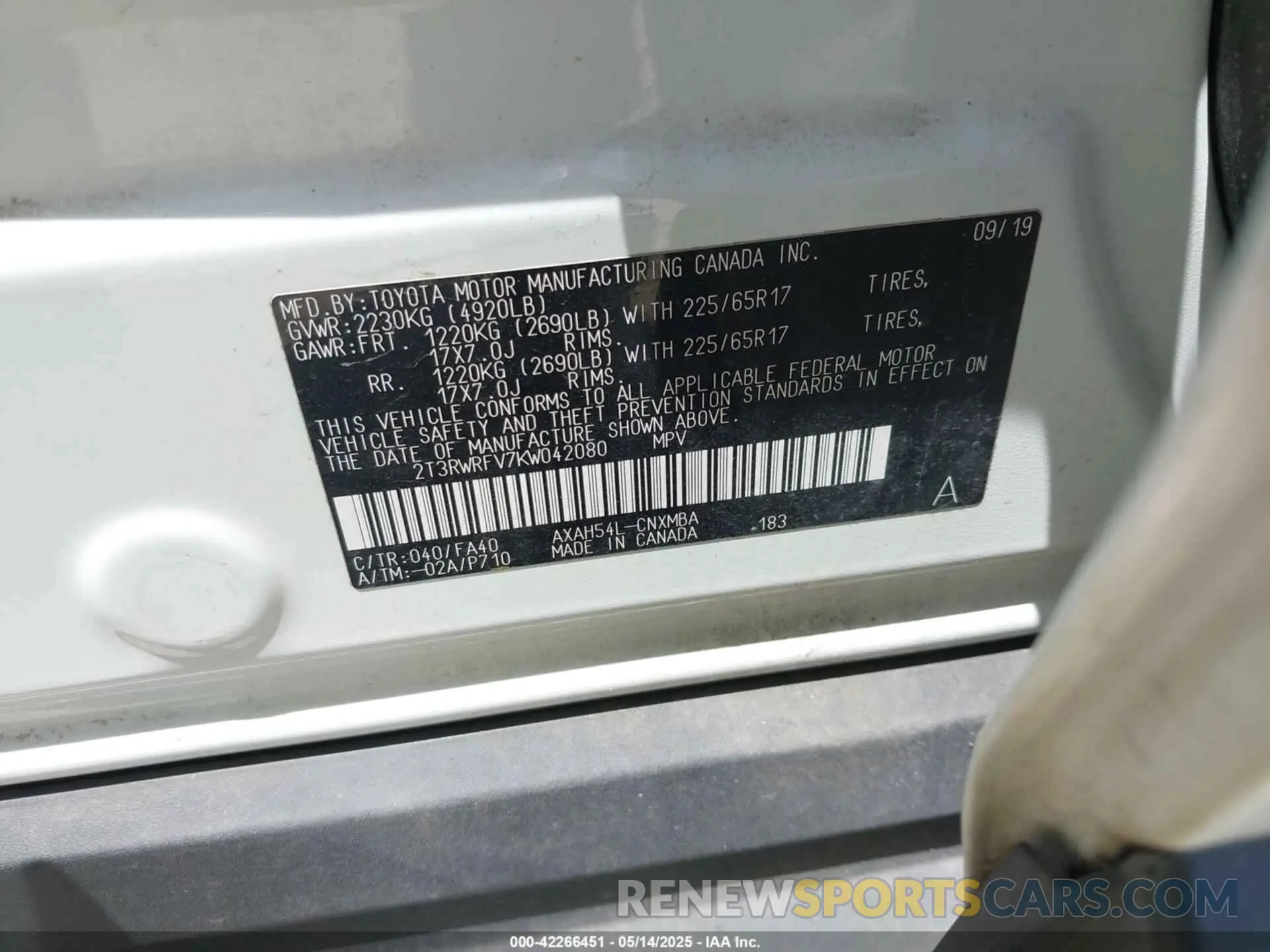9 fotografías del automóvil dañado 2T3RWRFV7KW042080 TOYOTA RAV4 HYBRID 2019