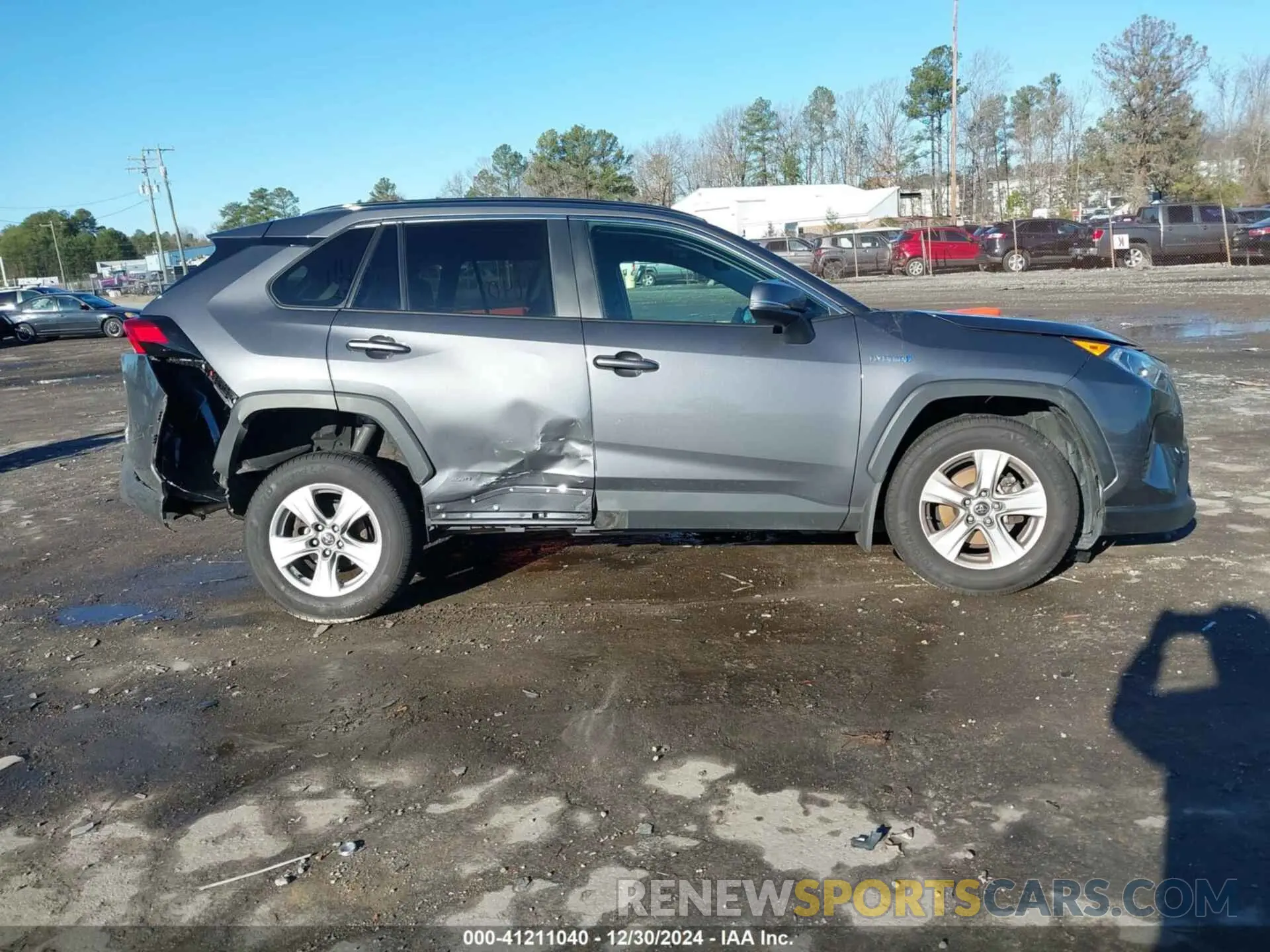 12 fotografías del automóvil dañado 2T3RWRFV8KW028303 TOYOTA RAV4 HYBRID 2019