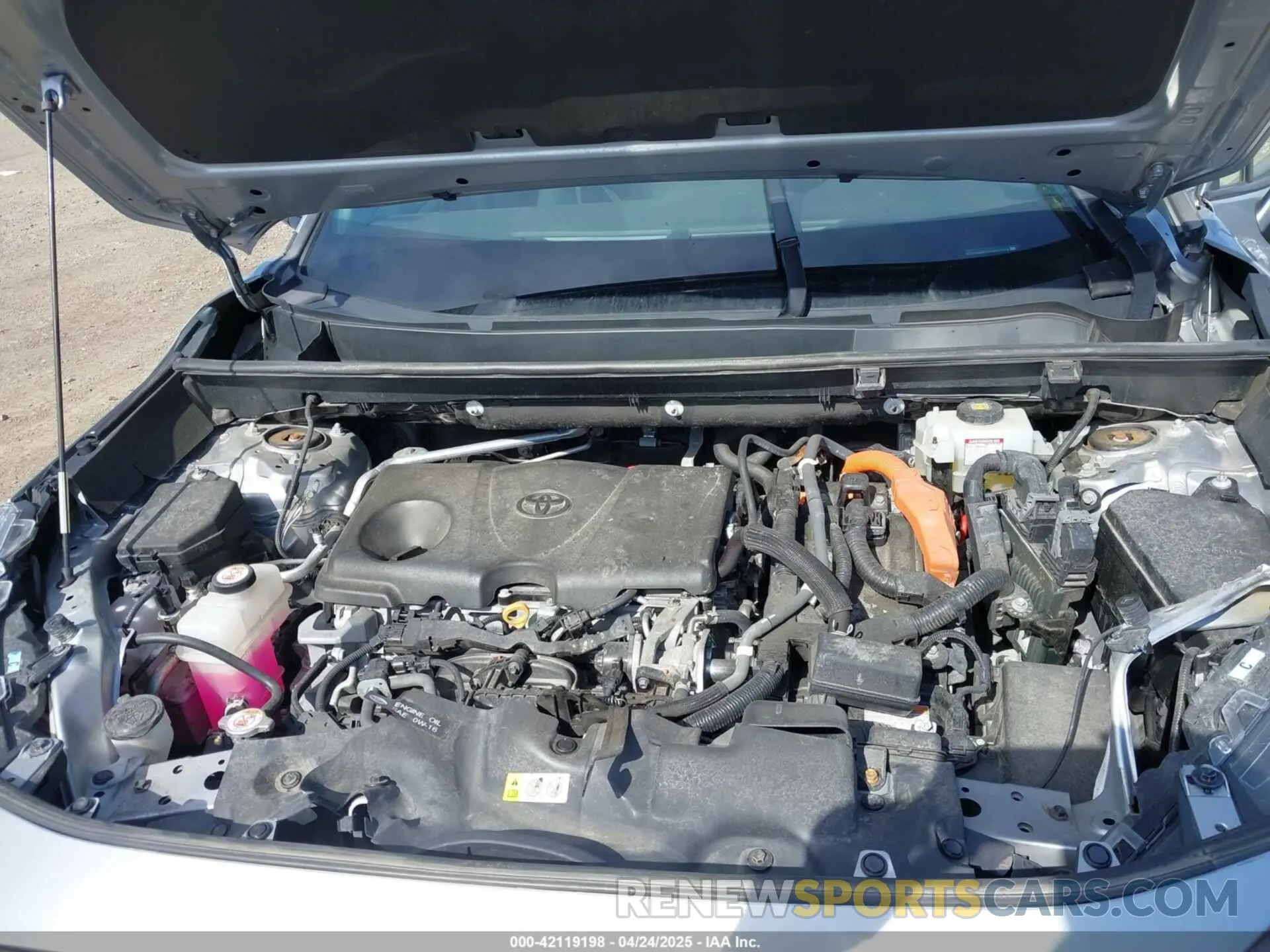 10 fotografías del automóvil dañado 2T3RWRFVXKW025676 TOYOTA RAV4 HYBRID 2019
