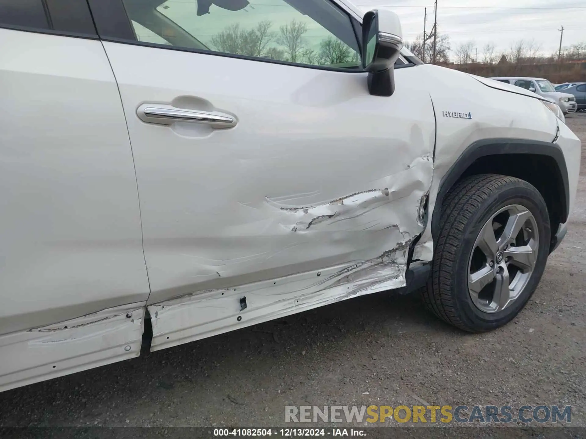 17 fotografías del automóvil dañado JTMDWRFV0KD010997 TOYOTA RAV4 HYBRID 2019