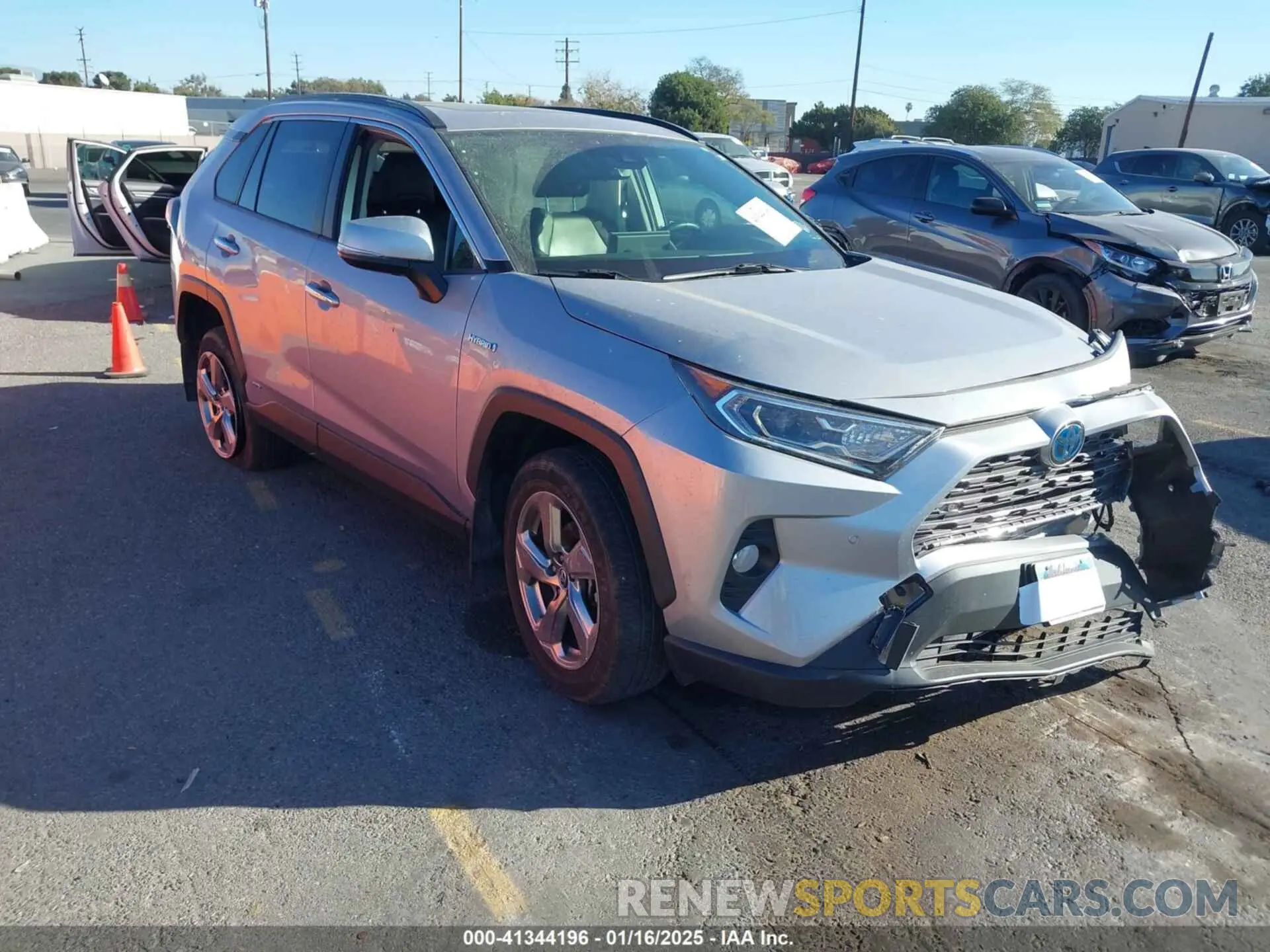 1 fotografías del automóvil dañado JTMDWRFV5KD007139 TOYOTA RAV4 HYBRID 2019