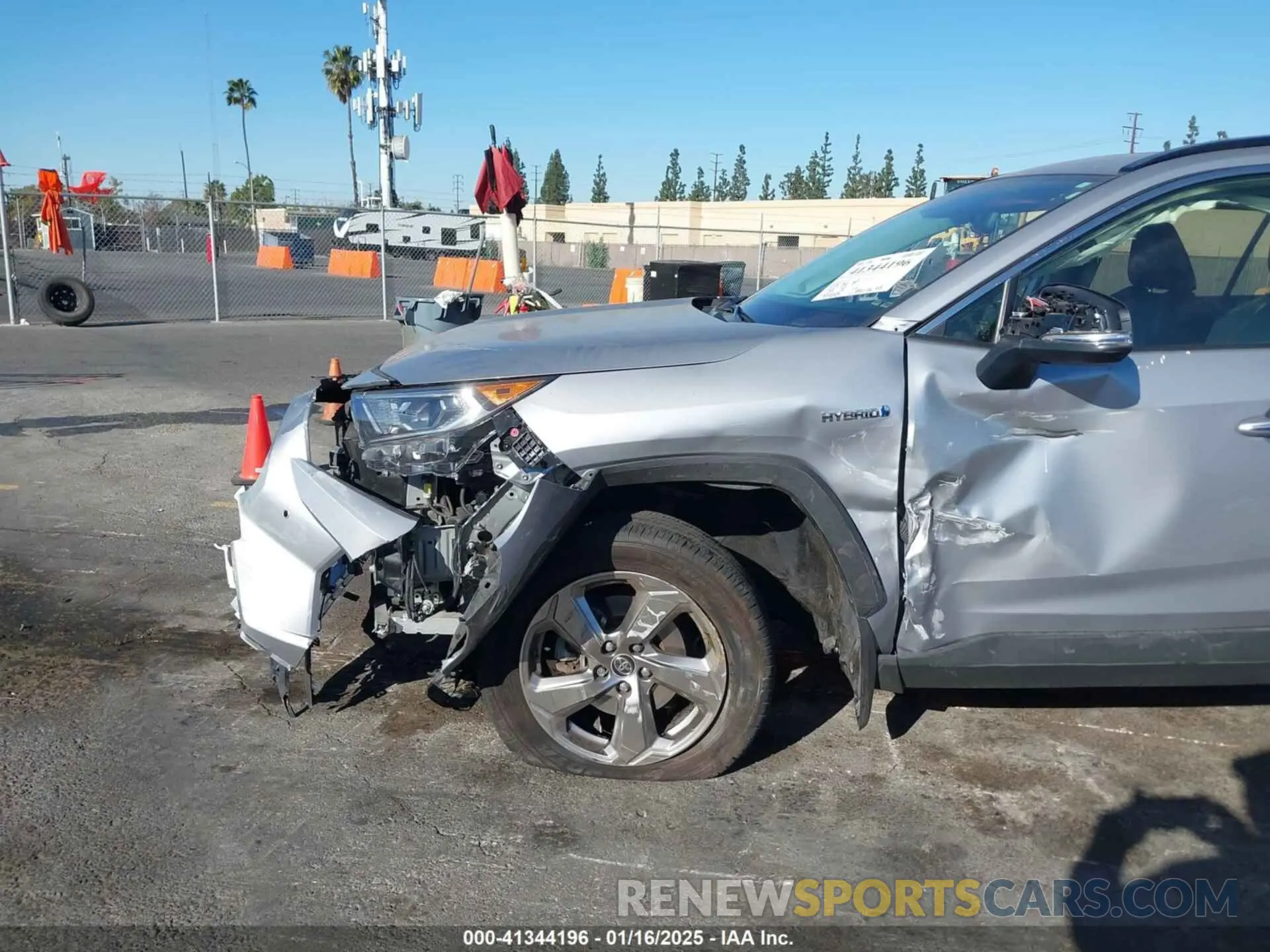 6 fotografías del automóvil dañado JTMDWRFV5KD007139 TOYOTA RAV4 HYBRID 2019