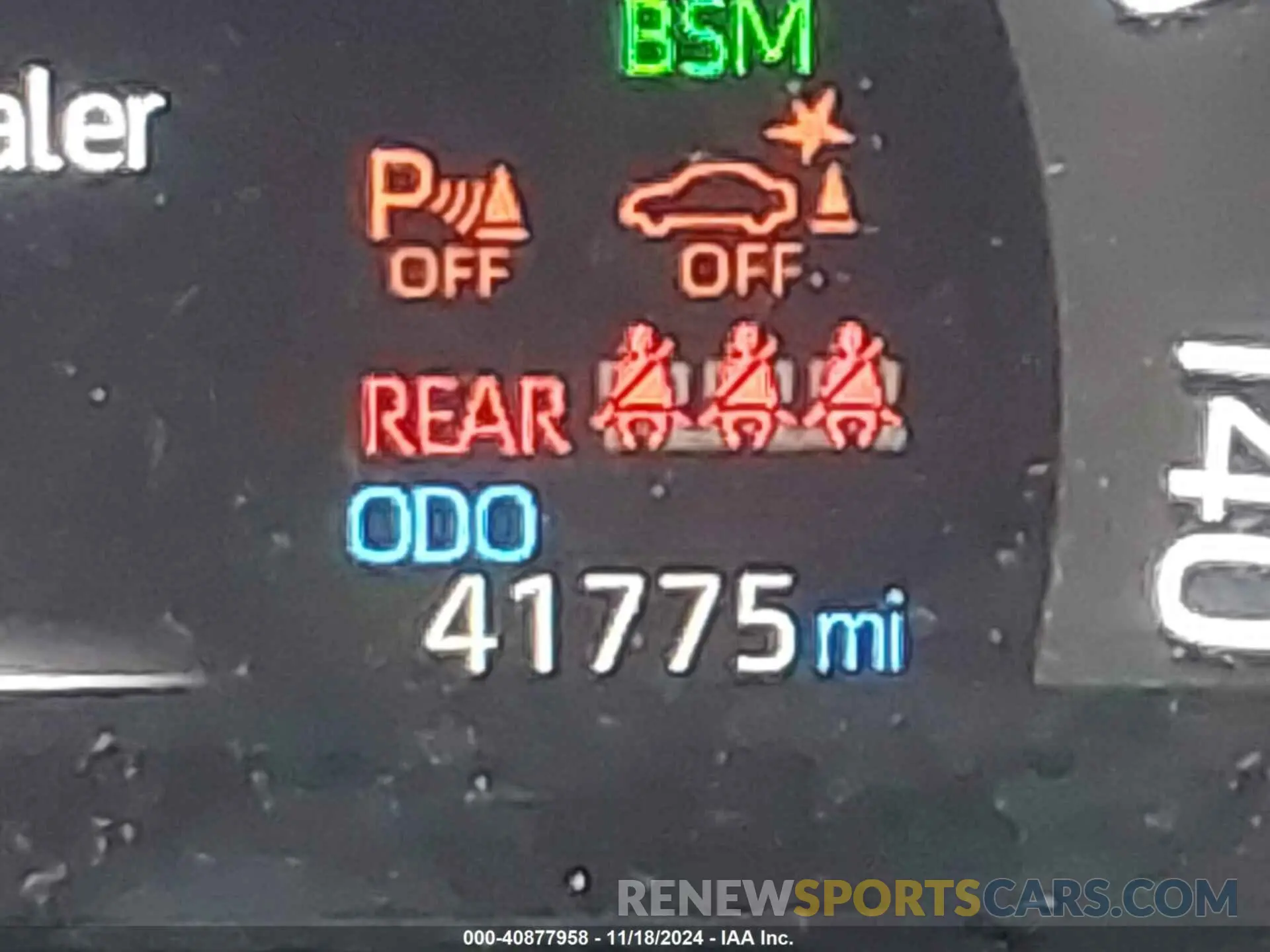 16 fotografías del automóvil dañado JTMDWRFV6KD503812 TOYOTA RAV4 HYBRID 2019