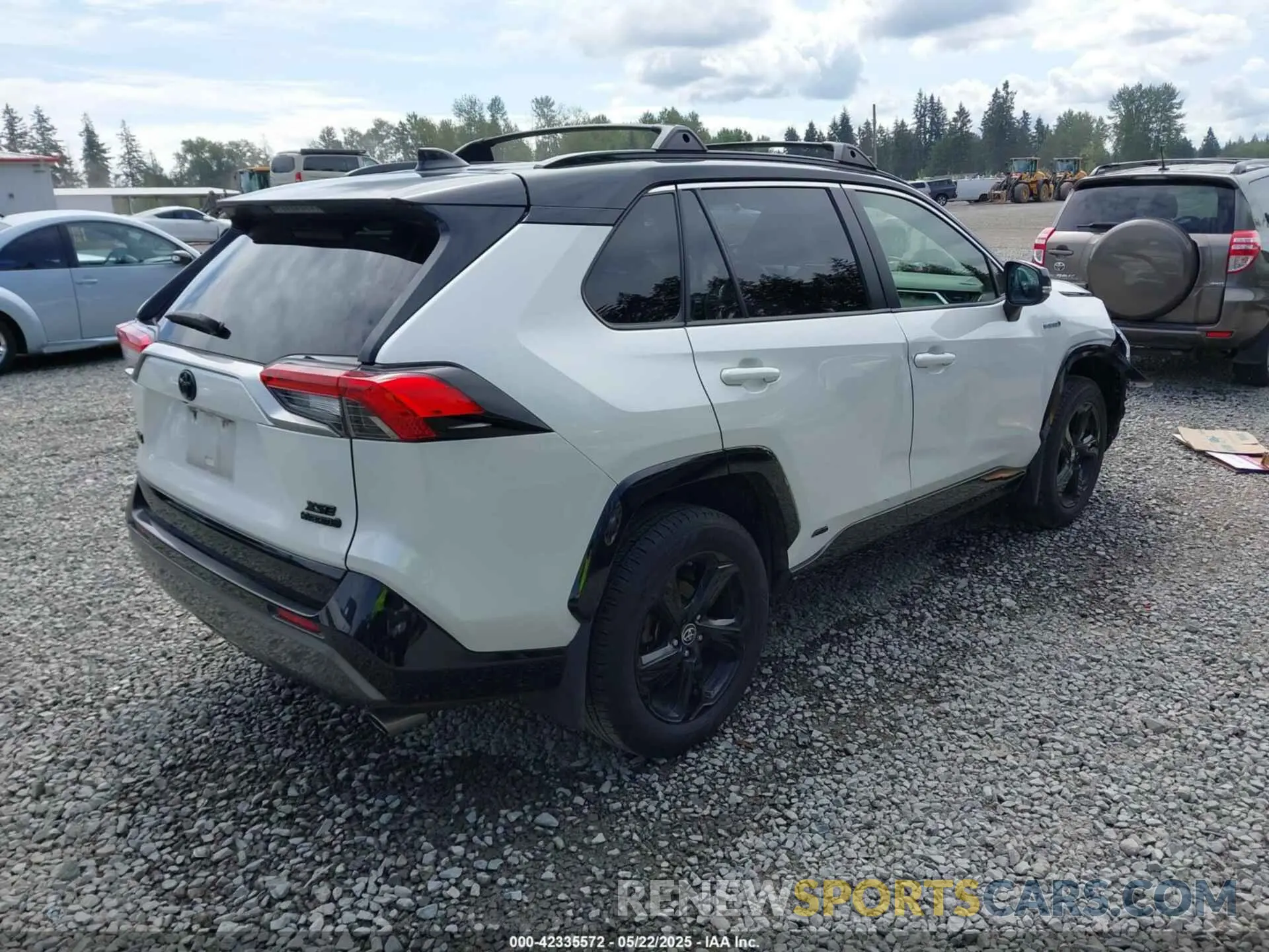 4 fotografías del automóvil dañado JTMEWRFV0KJ026624 TOYOTA RAV4 HYBRID 2019