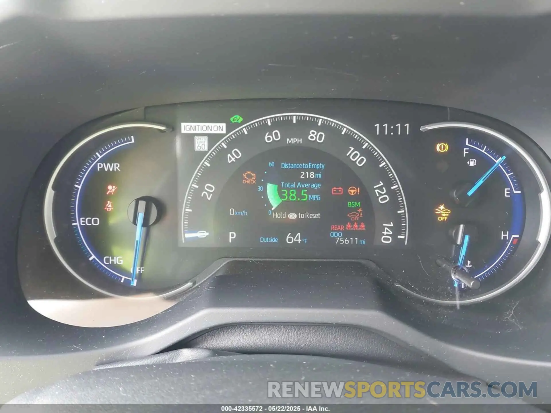 7 fotografías del automóvil dañado JTMEWRFV0KJ026624 TOYOTA RAV4 HYBRID 2019