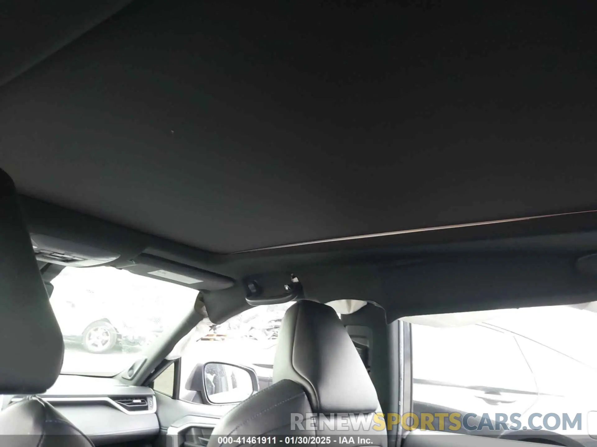 20 fotografías del automóvil dañado JTMEWRFV1KJ023537 TOYOTA RAV4 HYBRID 2019