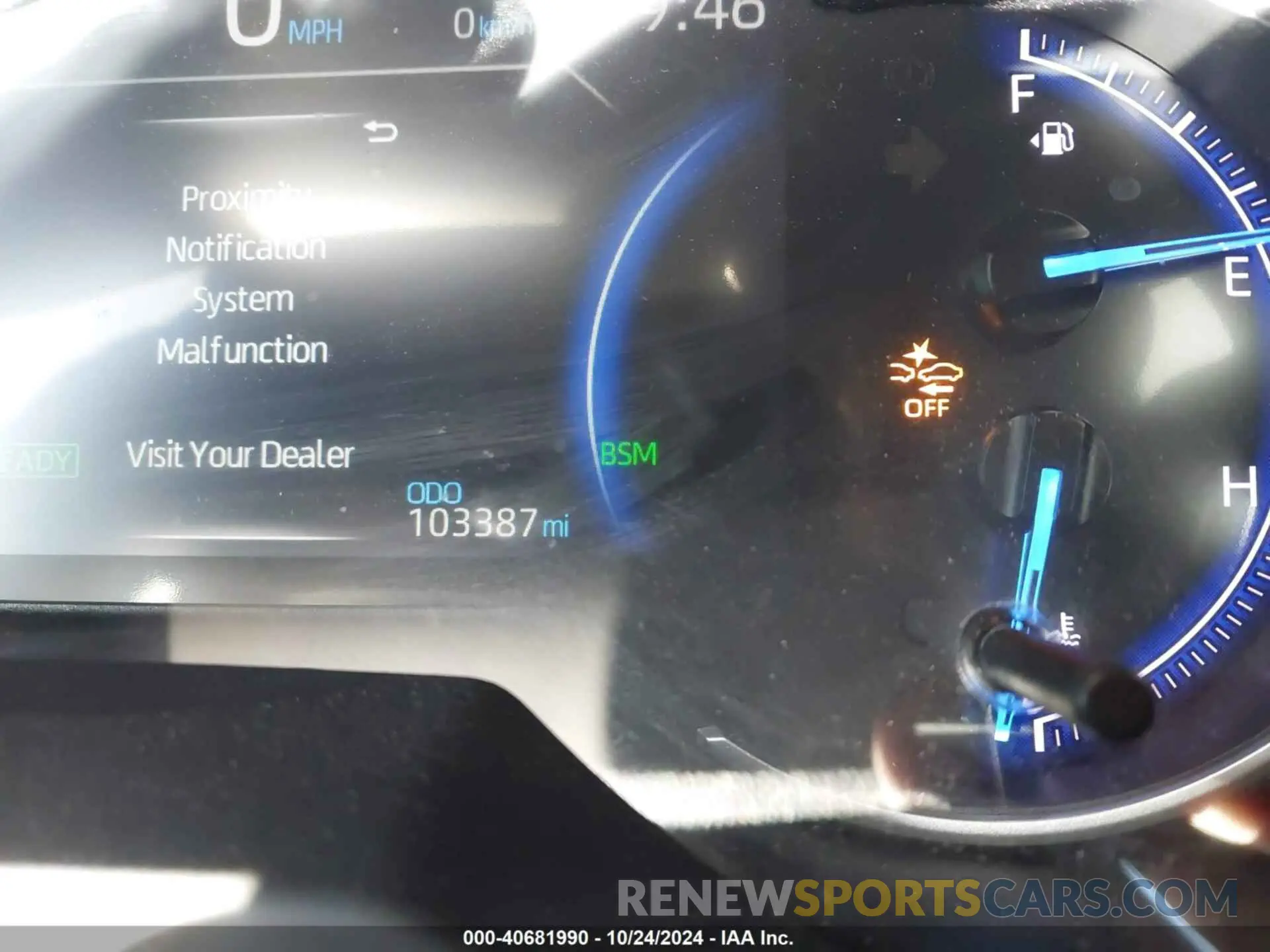 15 fotografías del automóvil dañado JTMEWRFV2KJ002390 TOYOTA RAV4 HYBRID 2019