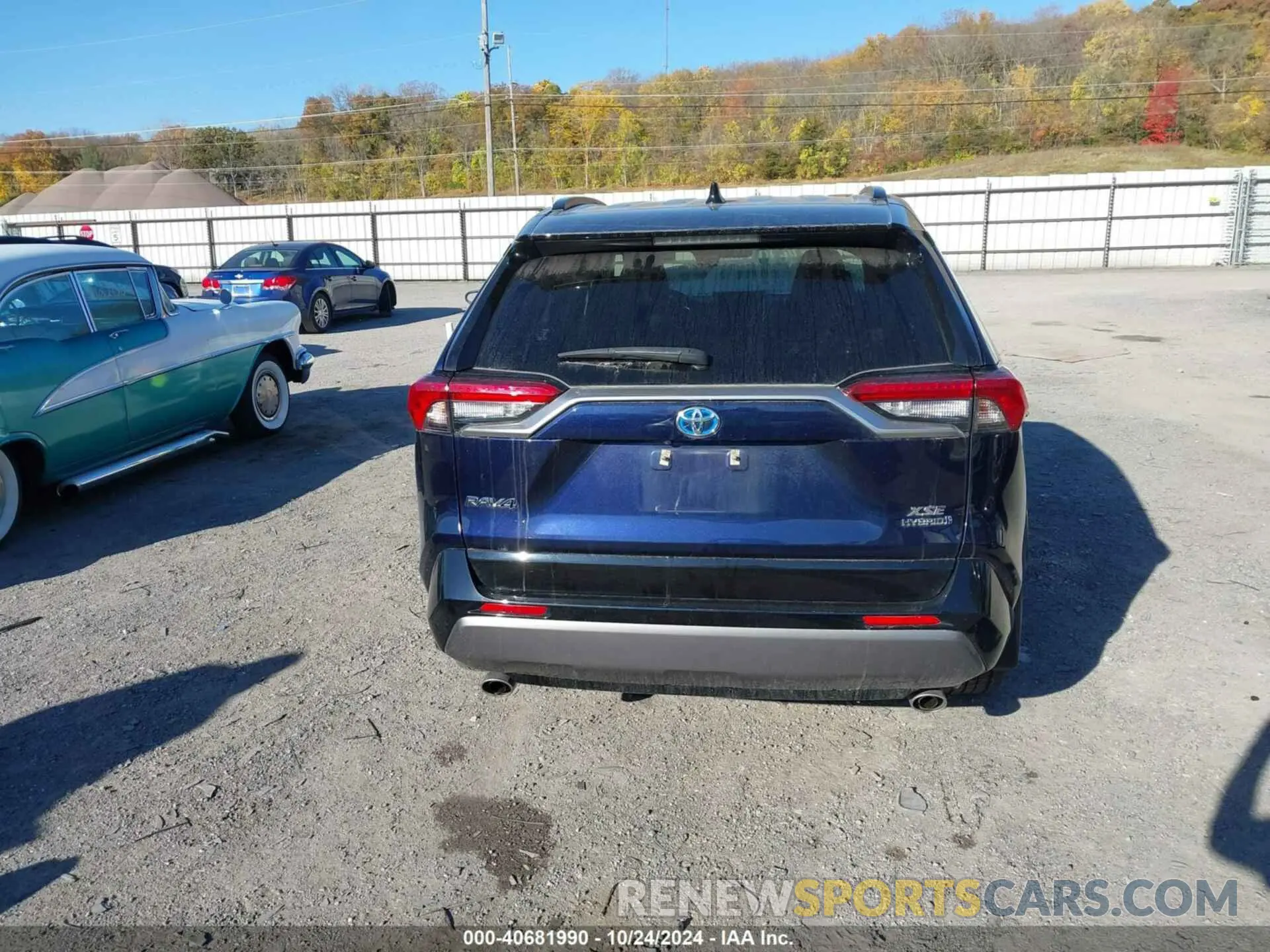 16 fotografías del automóvil dañado JTMEWRFV2KJ002390 TOYOTA RAV4 HYBRID 2019