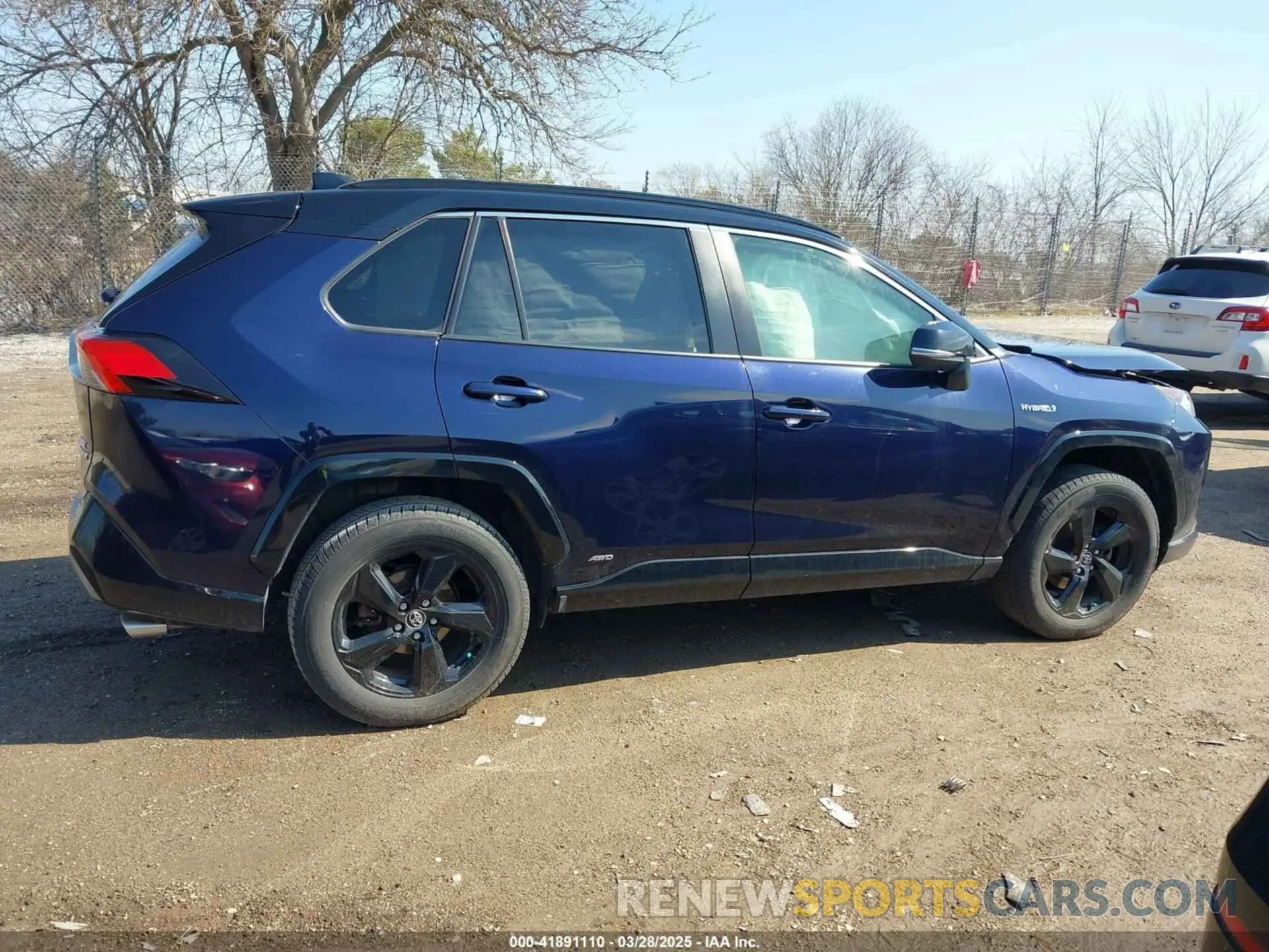13 fotografías del automóvil dañado JTMEWRFV4KD508494 TOYOTA RAV4 HYBRID 2019