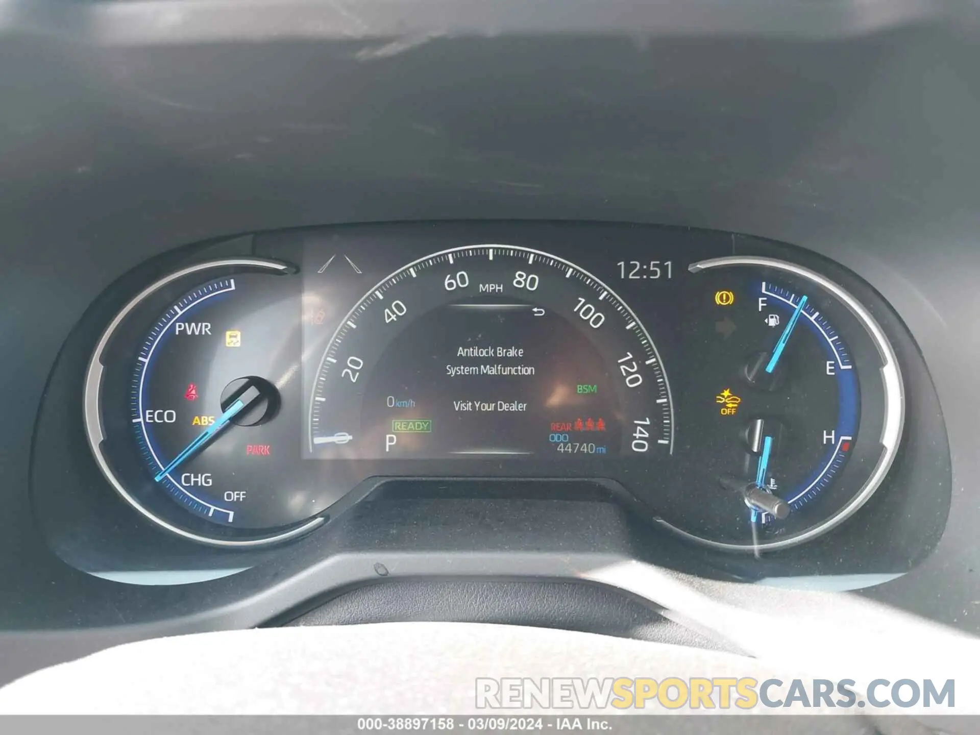 7 fotografías del automóvil dañado JTMEWRFV5KJ026912 TOYOTA RAV4 HYBRID 2019