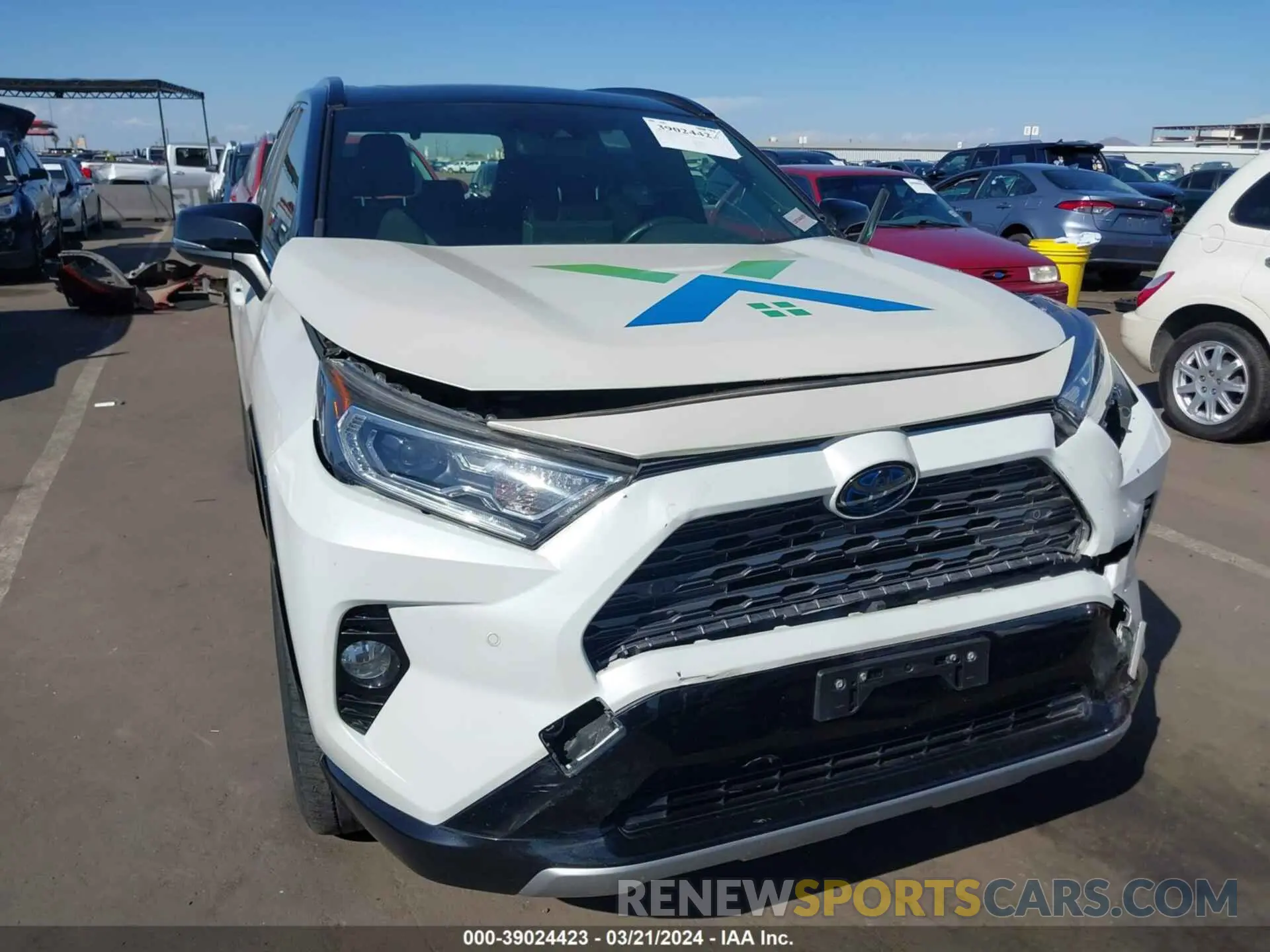 17 fotografías del automóvil dañado JTMEWRFV7KD506285 TOYOTA RAV4 HYBRID 2019