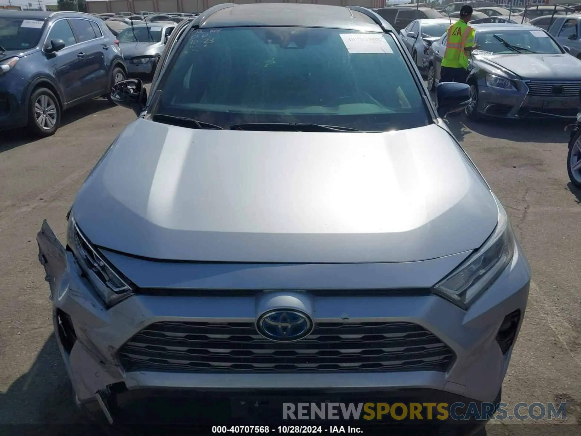 12 fotografías del automóvil dañado JTMEWRFV7KJ022912 TOYOTA RAV4 HYBRID 2019