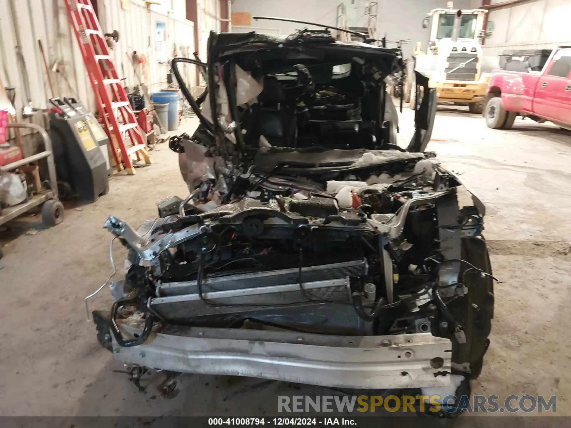 13 fotografías del automóvil dañado JTMEWRFV8KJ007299 TOYOTA RAV4 HYBRID 2019