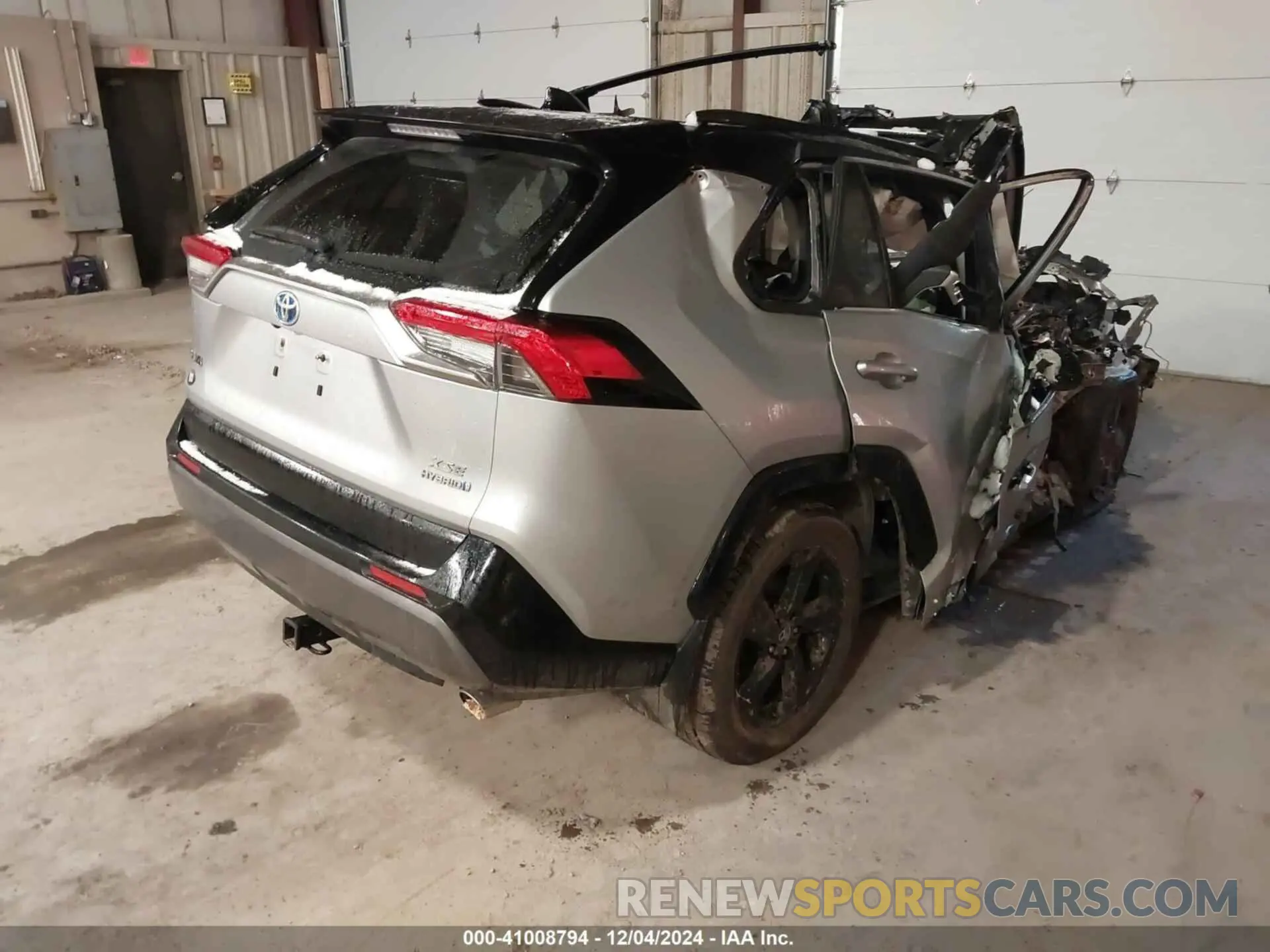 4 fotografías del automóvil dañado JTMEWRFV8KJ007299 TOYOTA RAV4 HYBRID 2019