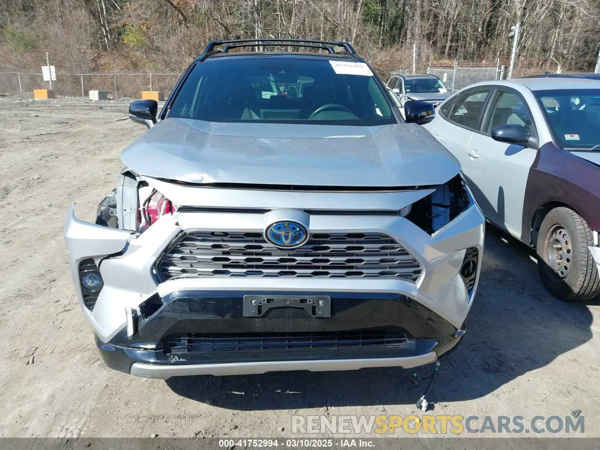 13 fotografías del automóvil dañado JTMEWRFV8KJ018352 TOYOTA RAV4 HYBRID 2019