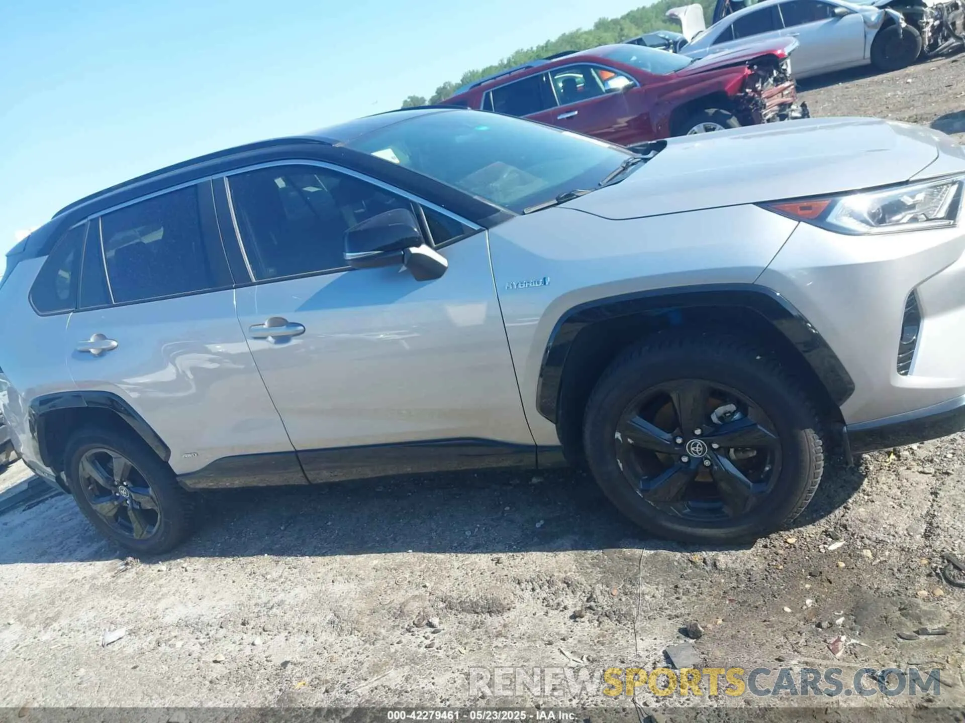 13 fotografías del automóvil dañado JTMEWRFV9KJ006324 TOYOTA RAV4 HYBRID 2019