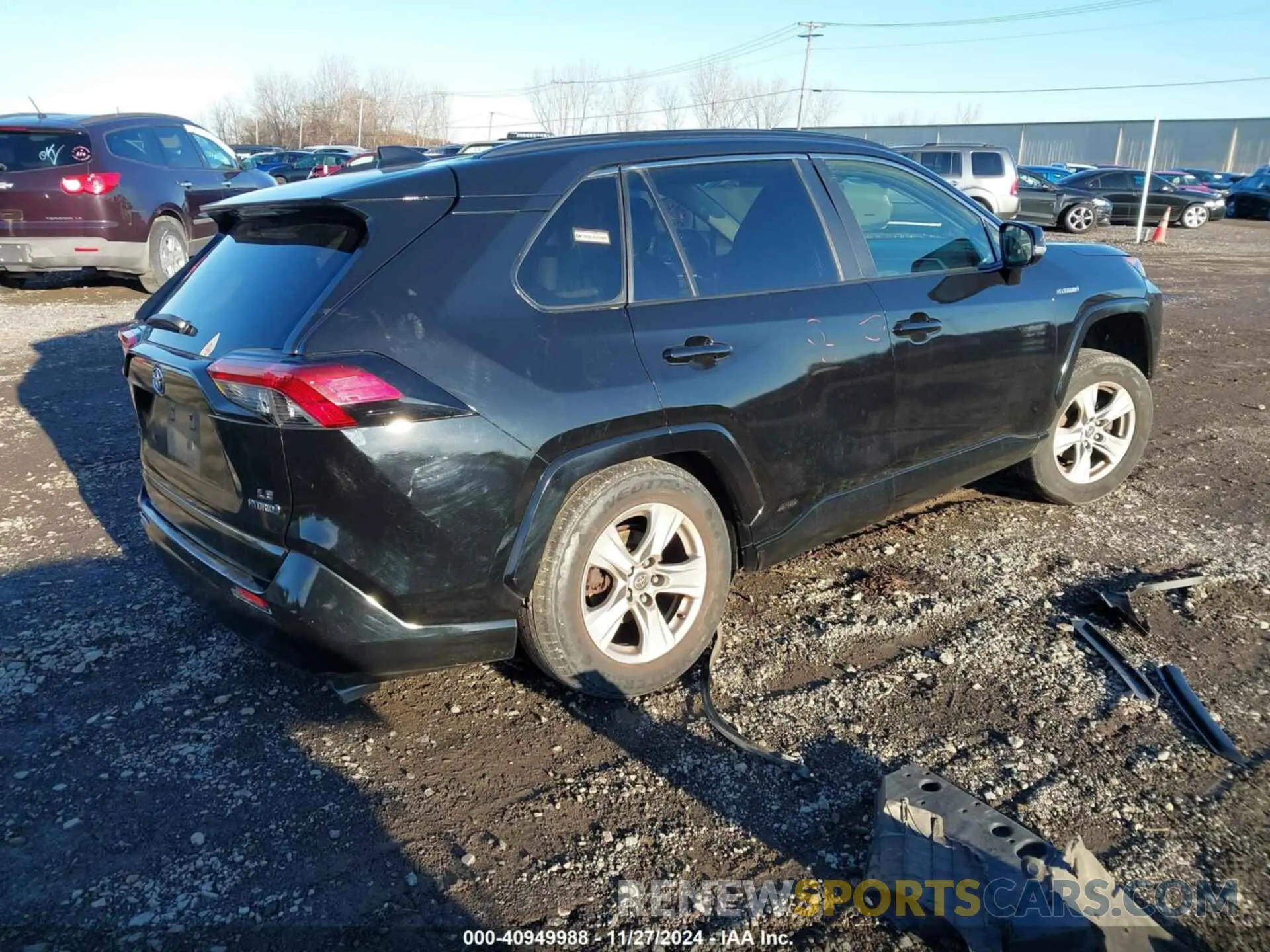 4 fotografías del automóvil dañado JTMMWRFV0KD016606 TOYOTA RAV4 HYBRID 2019