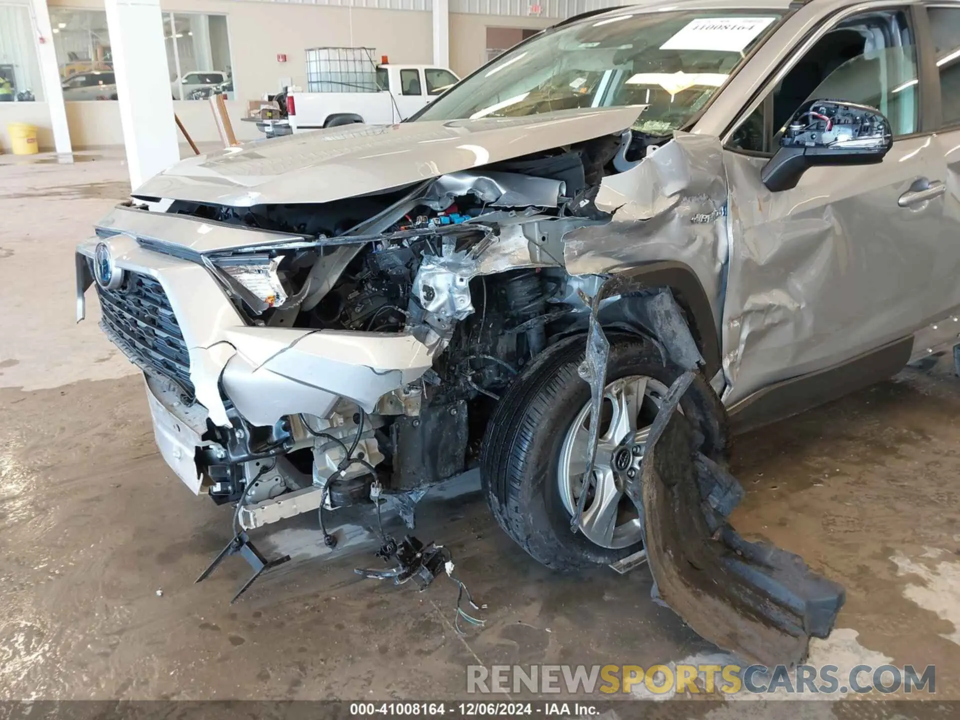 6 fotografías del automóvil dañado JTMMWRFV1KD513874 TOYOTA RAV4 HYBRID 2019