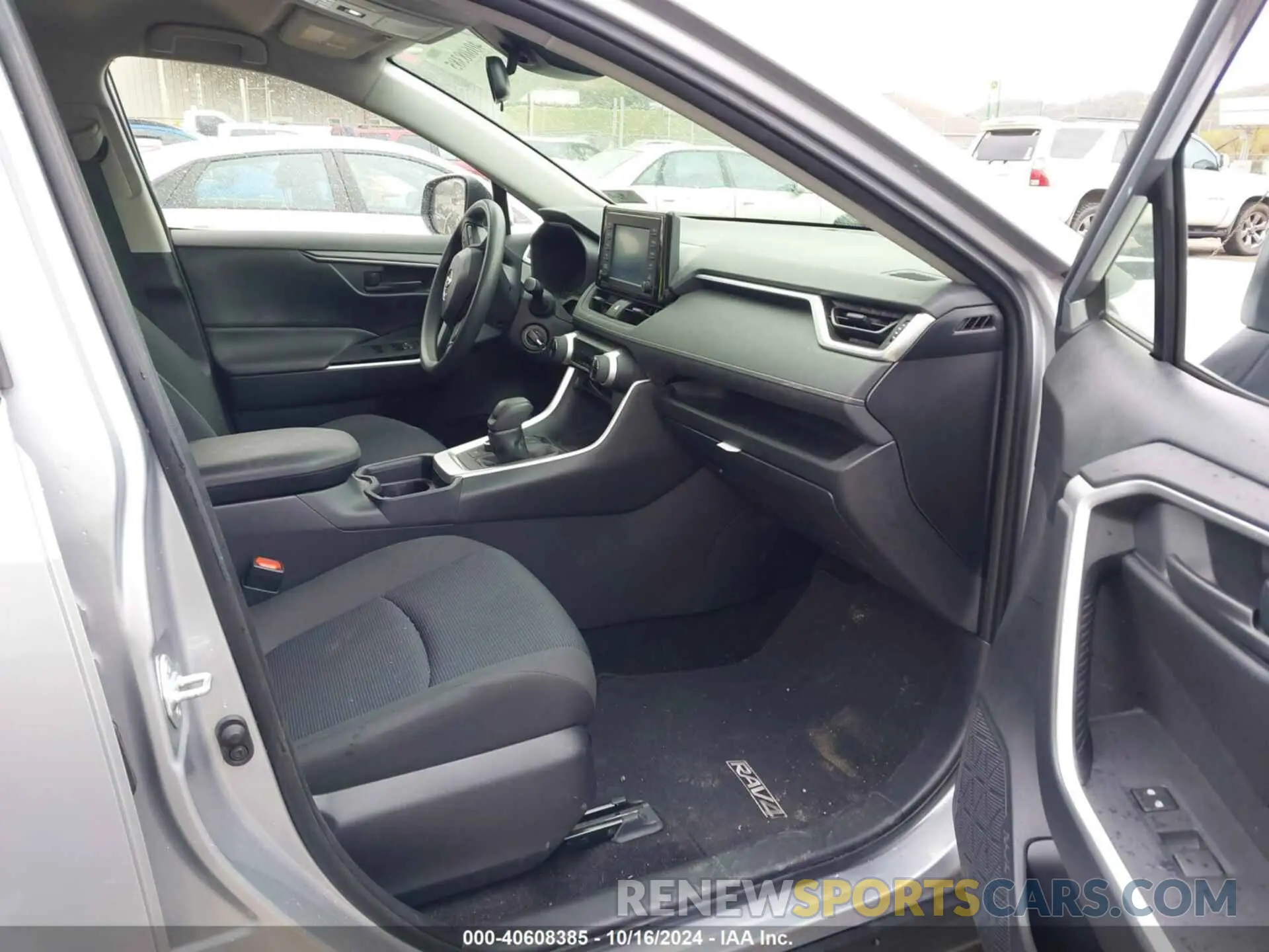 5 fotografías del automóvil dañado JTMMWRFV5KD035085 TOYOTA RAV4 HYBRID 2019