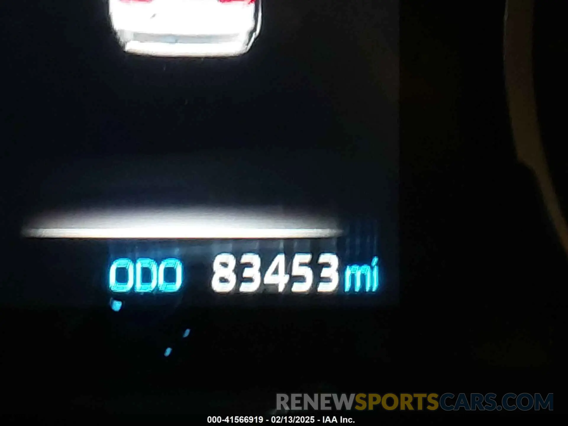16 fotografías del automóvil dañado JTMMWRFV8KD008298 TOYOTA RAV4 HYBRID 2019