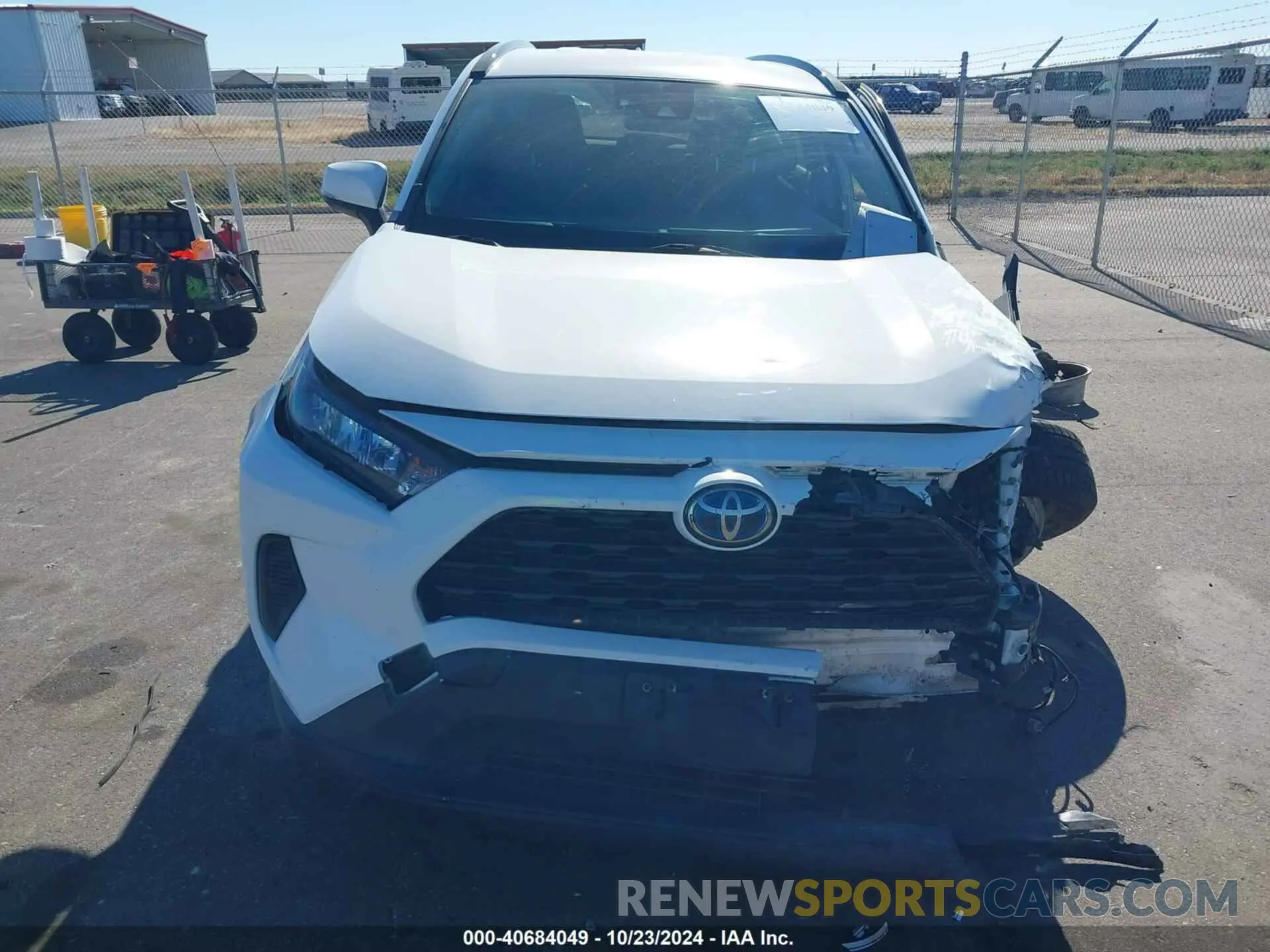 12 fotografías del automóvil dañado JTMMWRFV8KD035968 TOYOTA RAV4 HYBRID 2019