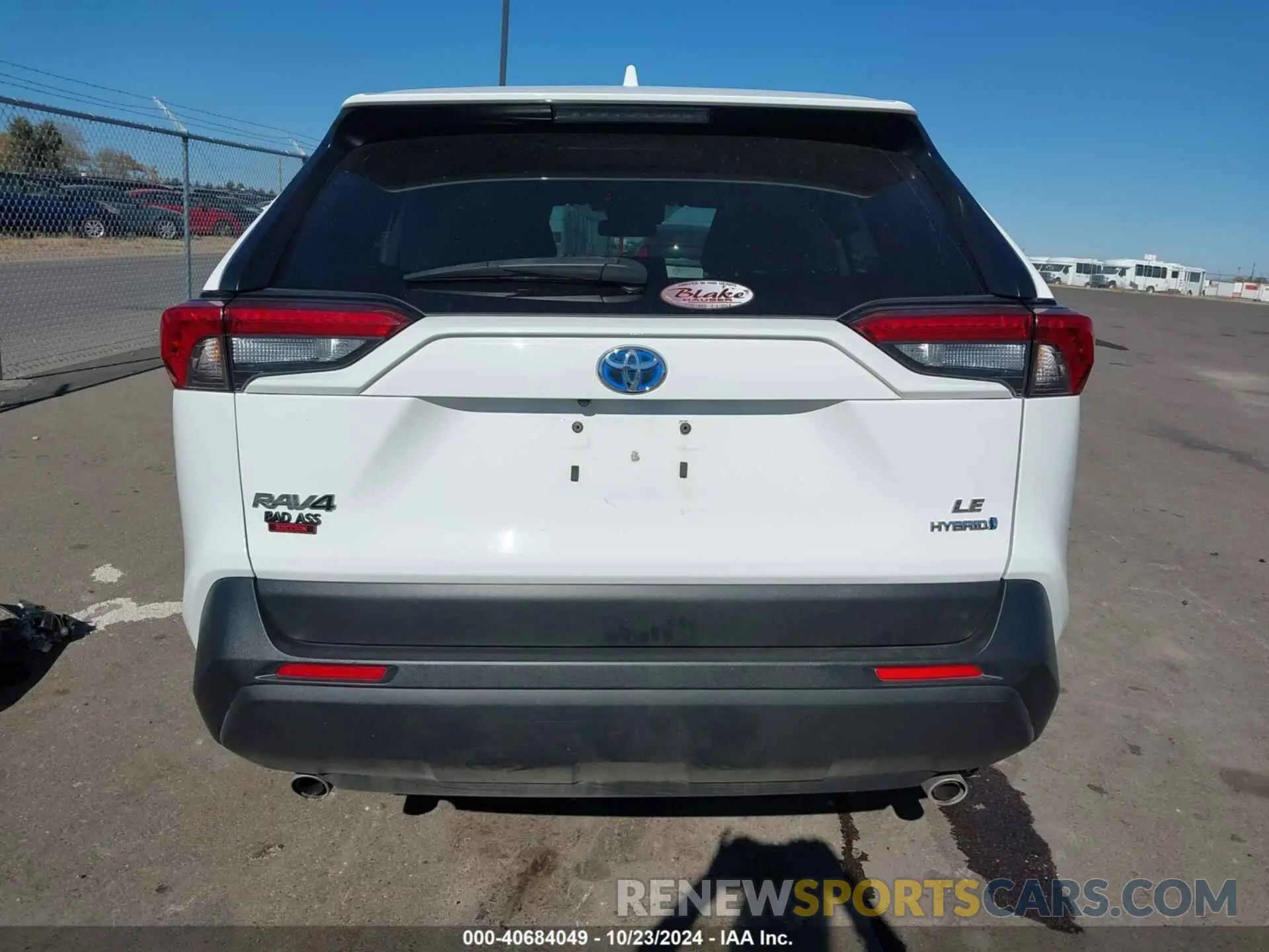 16 fotografías del automóvil dañado JTMMWRFV8KD035968 TOYOTA RAV4 HYBRID 2019