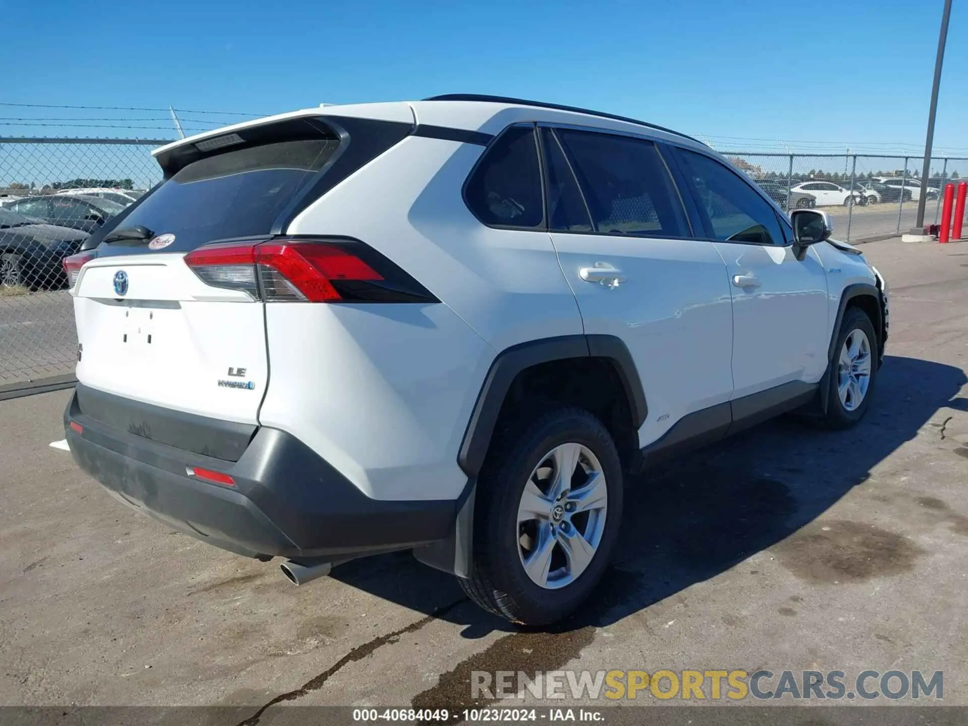 4 fotografías del automóvil dañado JTMMWRFV8KD035968 TOYOTA RAV4 HYBRID 2019
