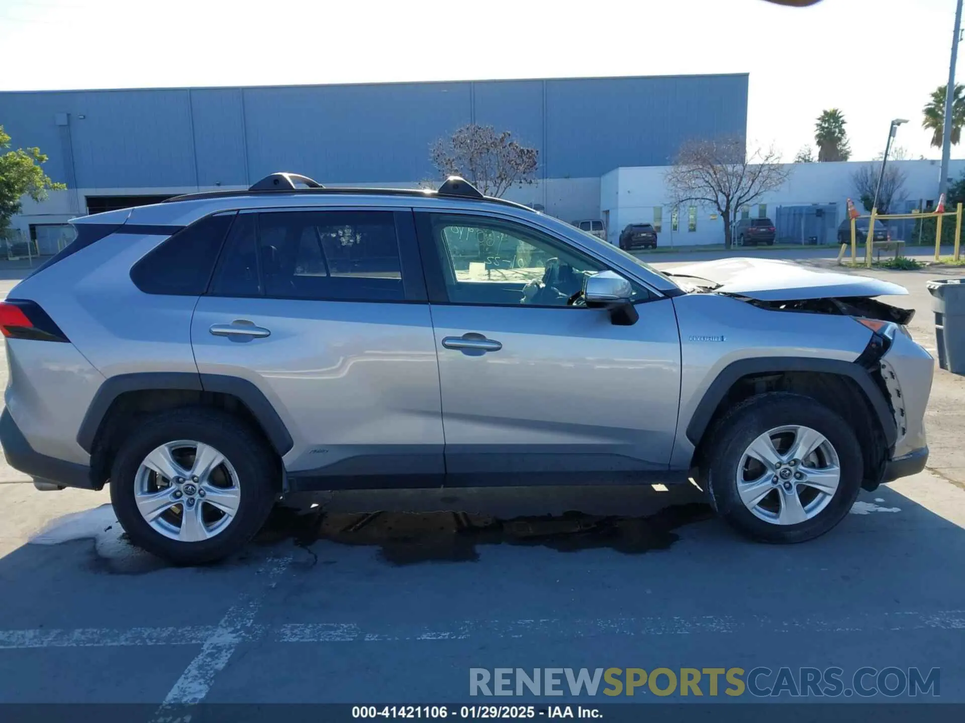 12 fotografías del automóvil dañado JTMRWRFV0KD012917 TOYOTA RAV4 HYBRID 2019
