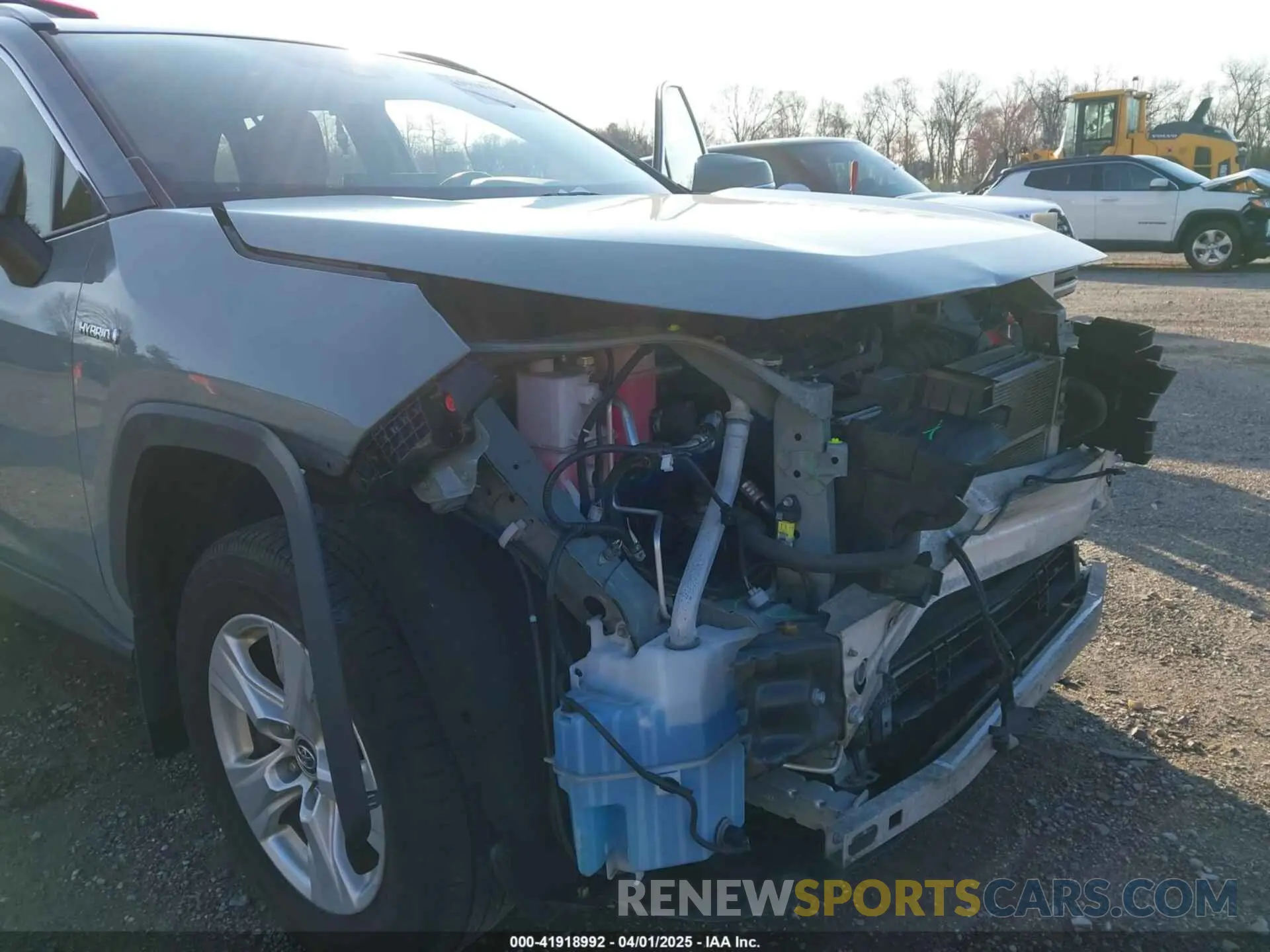 18 fotografías del automóvil dañado JTMRWRFV0KD013274 TOYOTA RAV4 HYBRID 2019