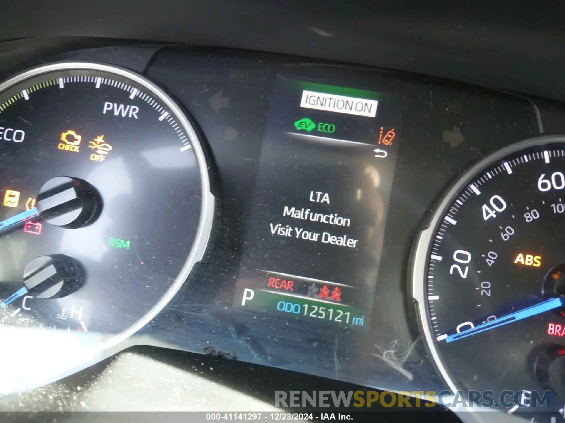 7 fotografías del automóvil dañado JTMRWRFV0KD017986 TOYOTA RAV4 HYBRID 2019
