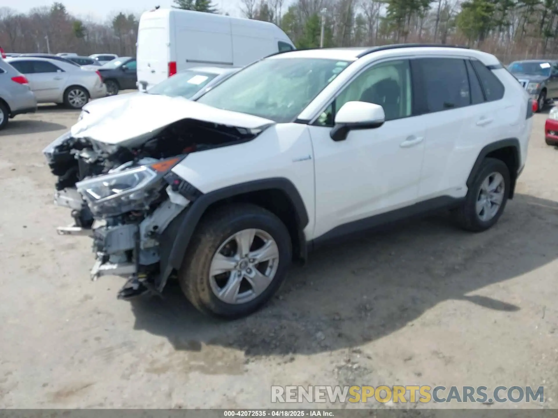 2 fotografías del automóvil dañado JTMRWRFV2KD022588 TOYOTA RAV4 HYBRID 2019