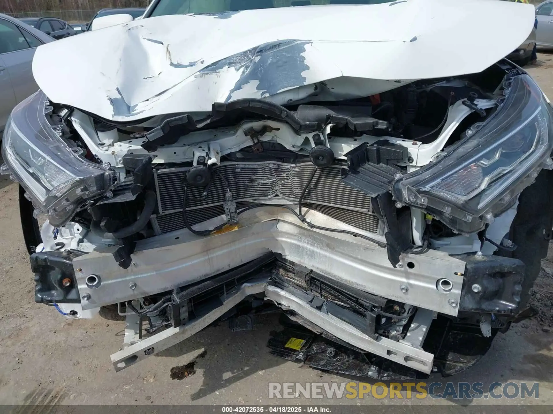 6 fotografías del automóvil dañado JTMRWRFV2KD022588 TOYOTA RAV4 HYBRID 2019
