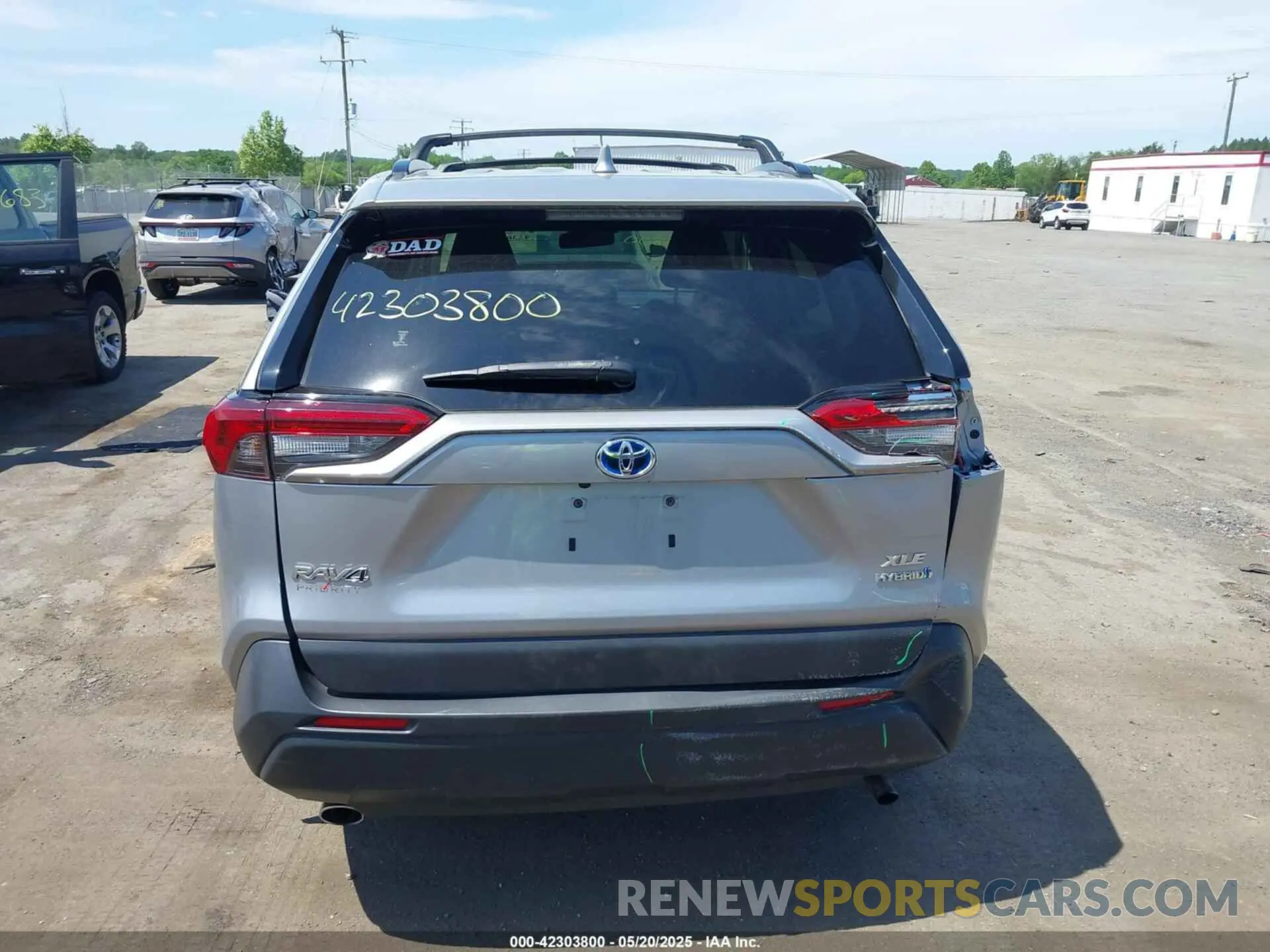 16 fotografías del automóvil dañado JTMRWRFV4KD023659 TOYOTA RAV4 HYBRID 2019